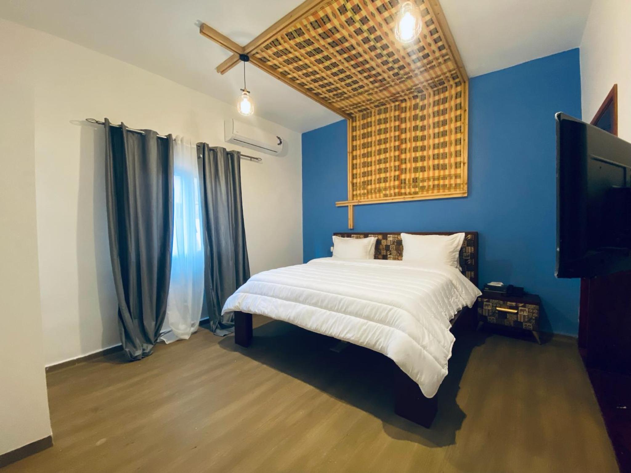 Double Room with Pool View photo 3