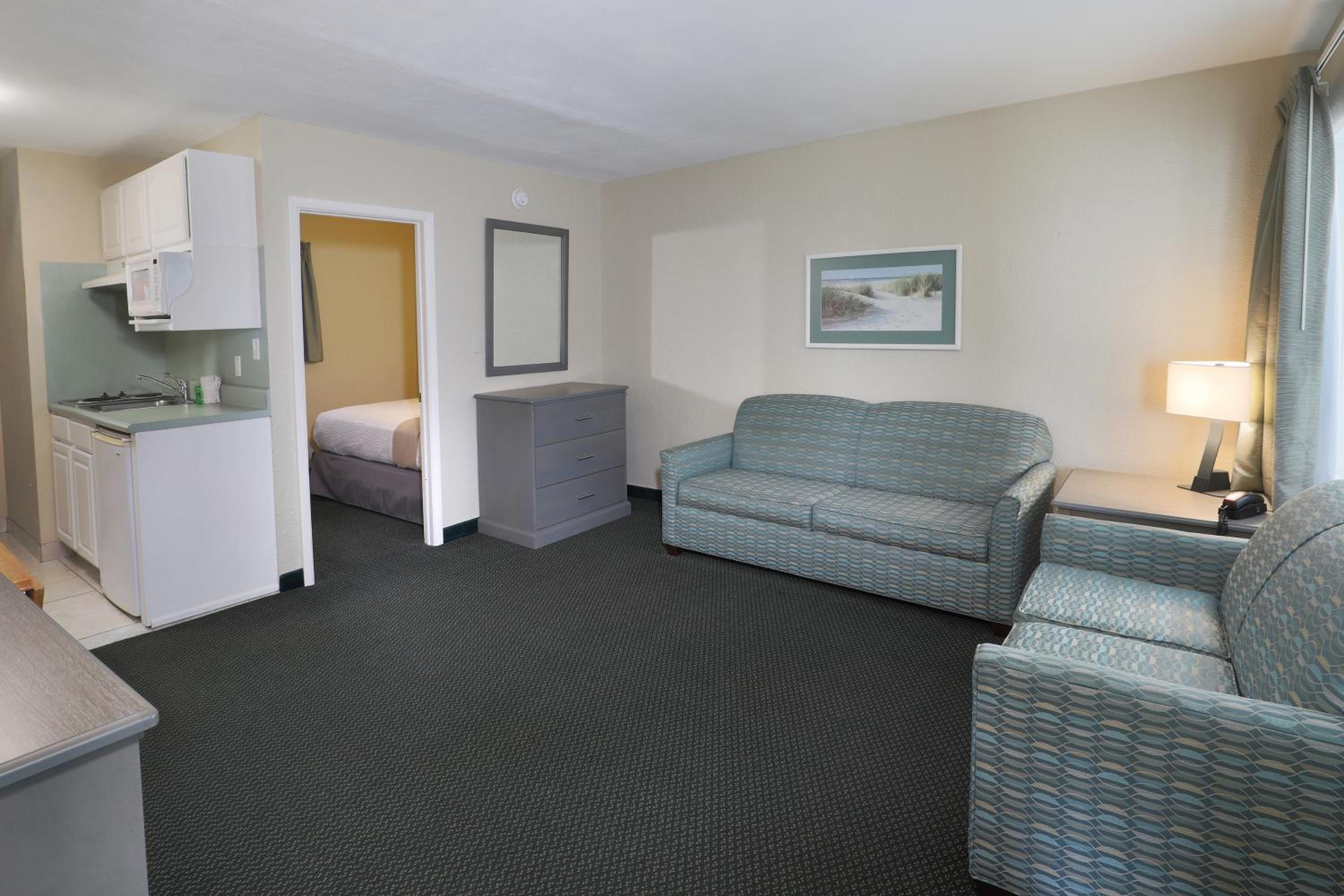 Two Room Kitchen Suite