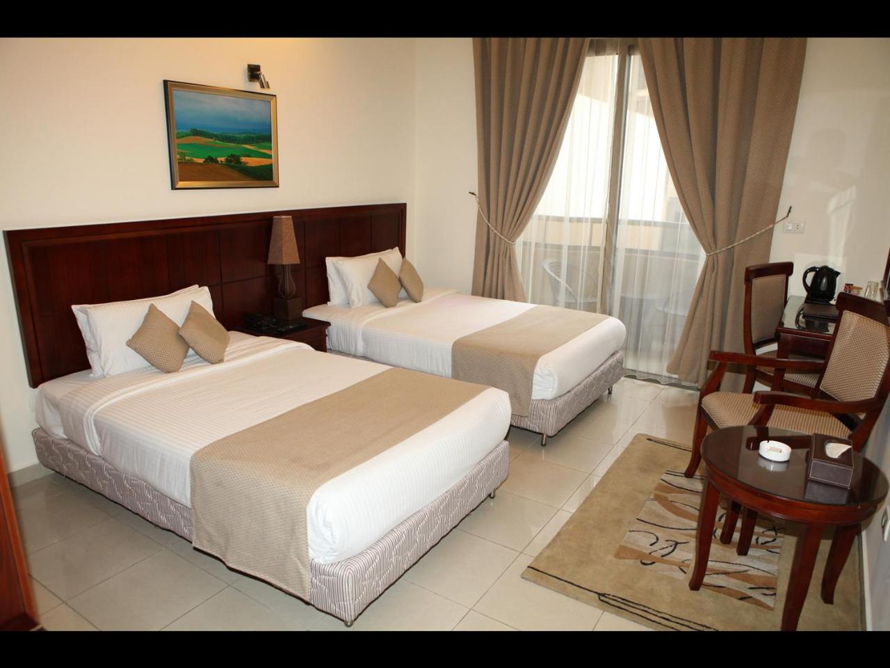 Deluxe Twin Room - Photo 3