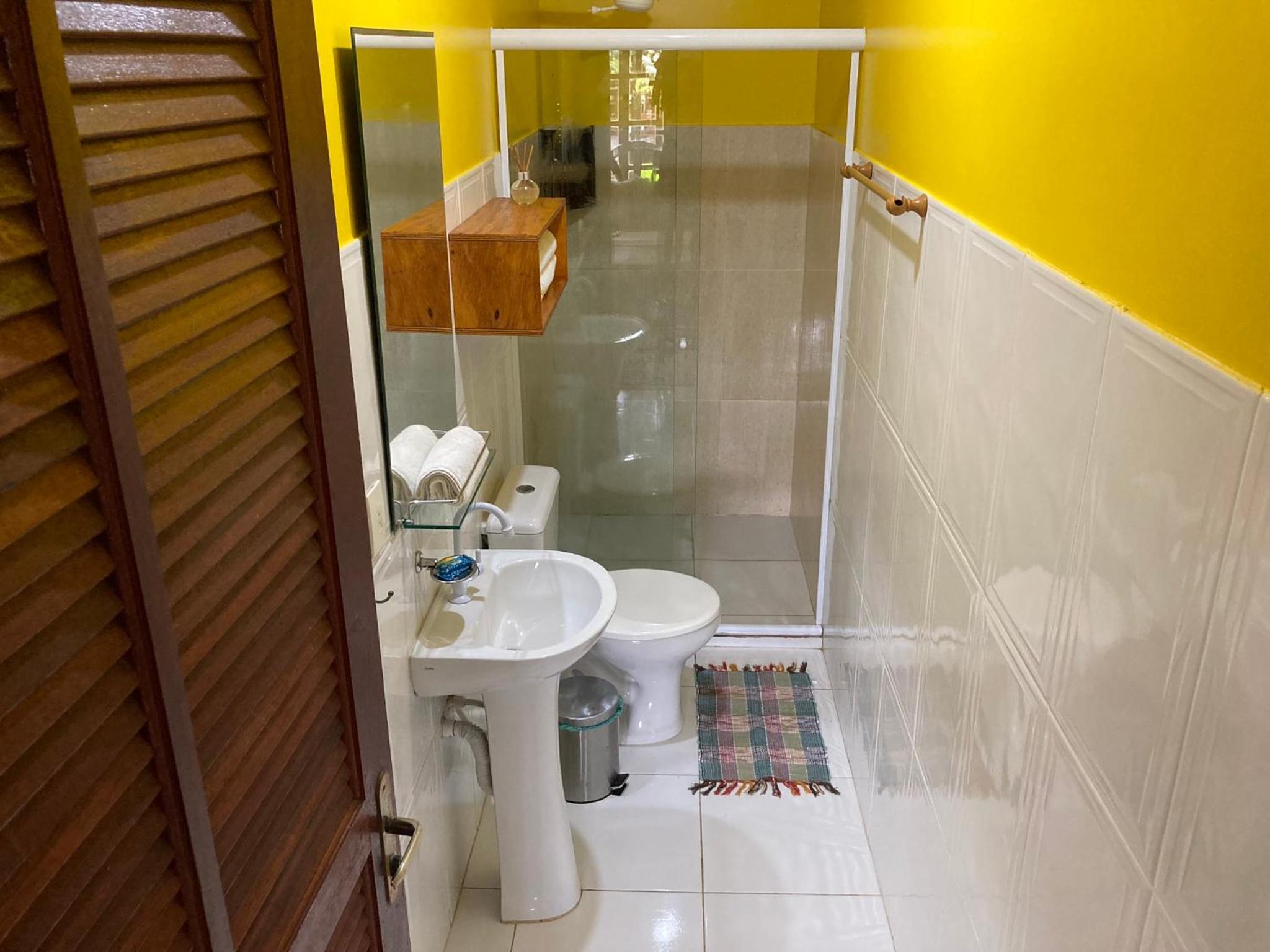 Family Room with Bathroom photo 2