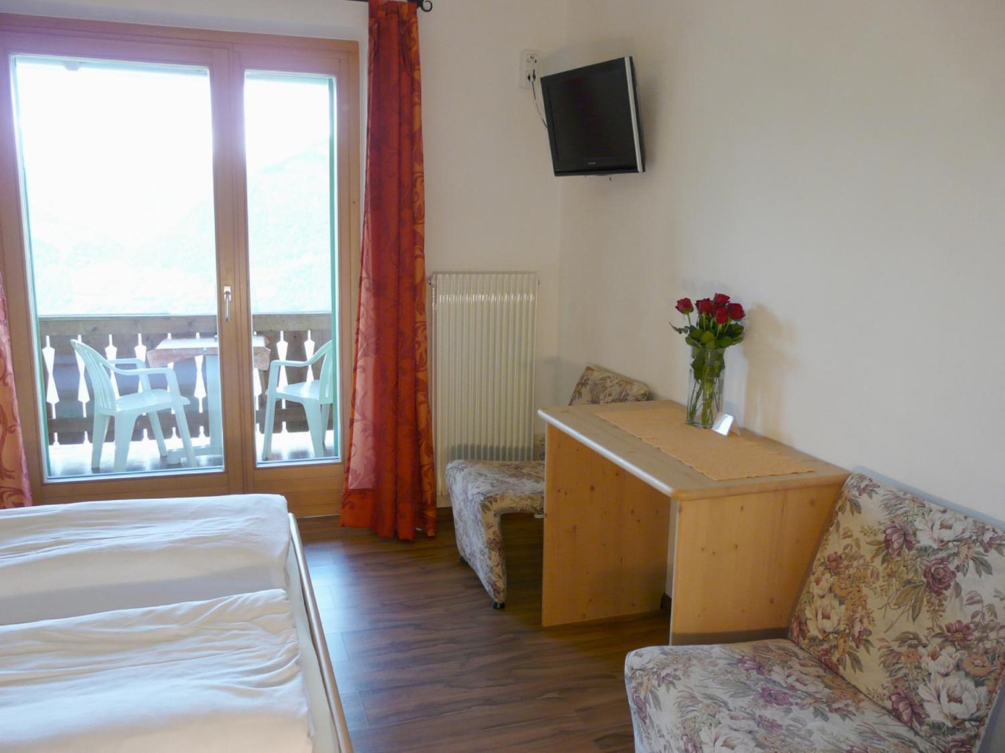 Double Room with Valley View photo 2