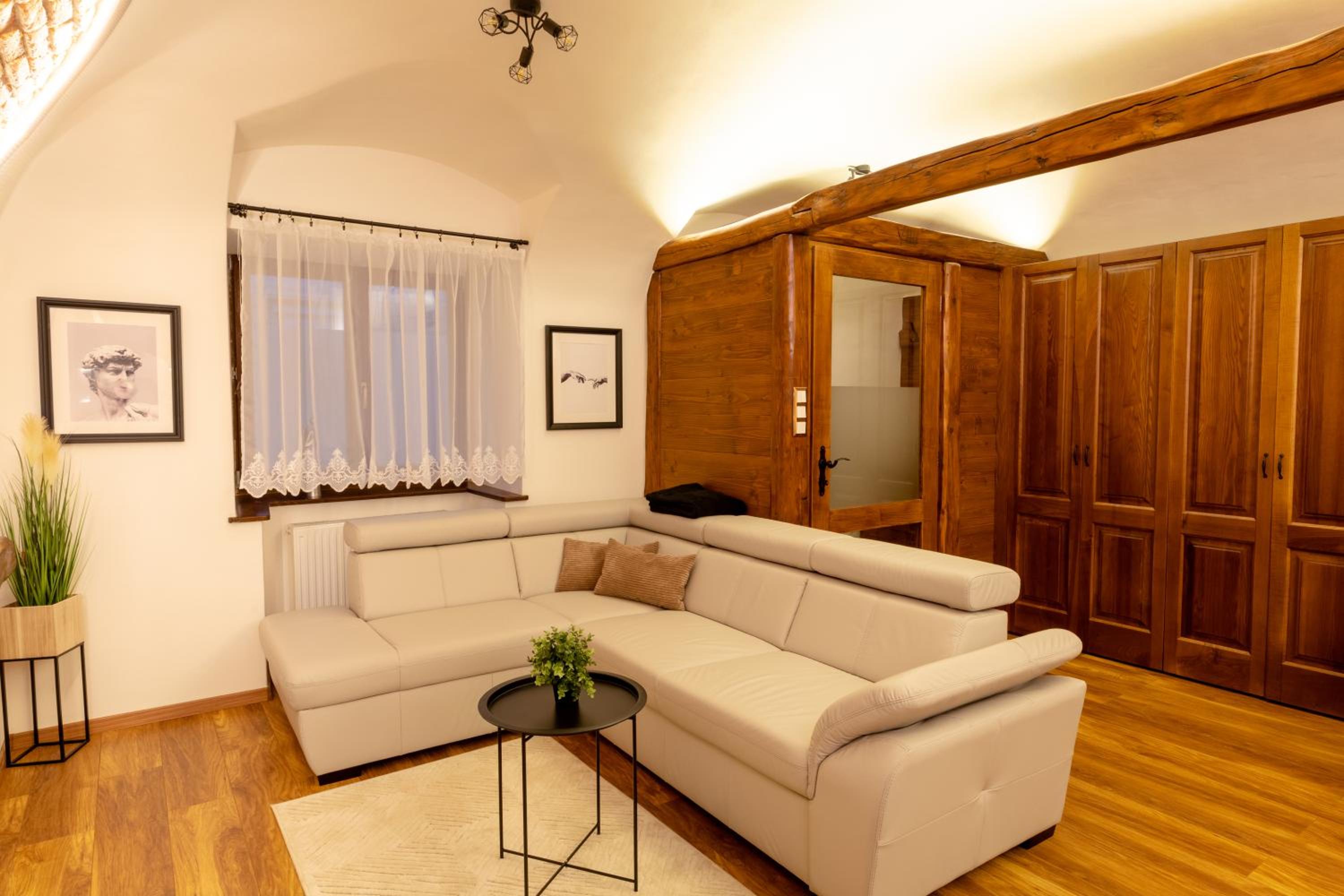 Standard Apartment - Photo 7