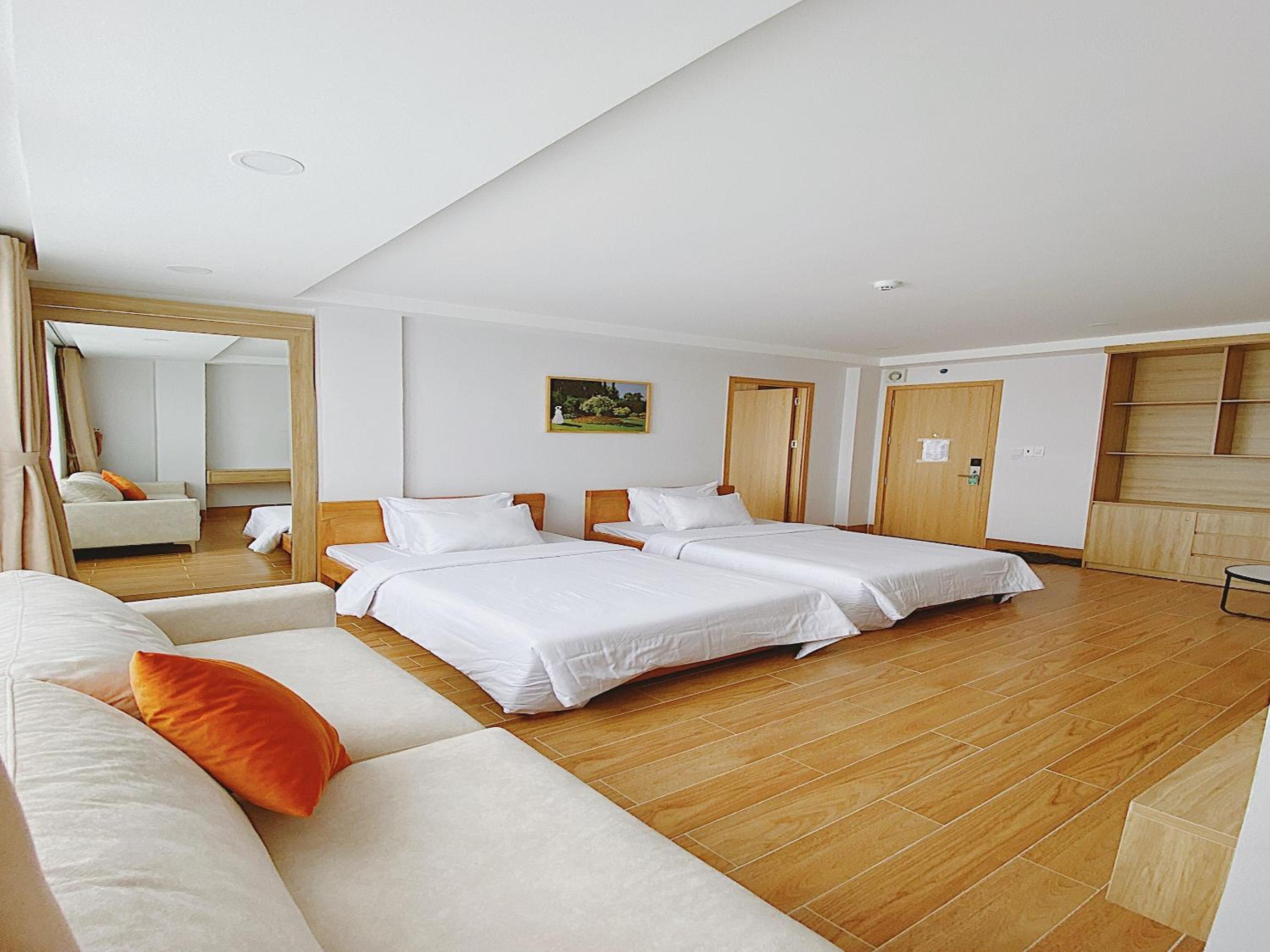 Family Room with Balcony - Photo 11