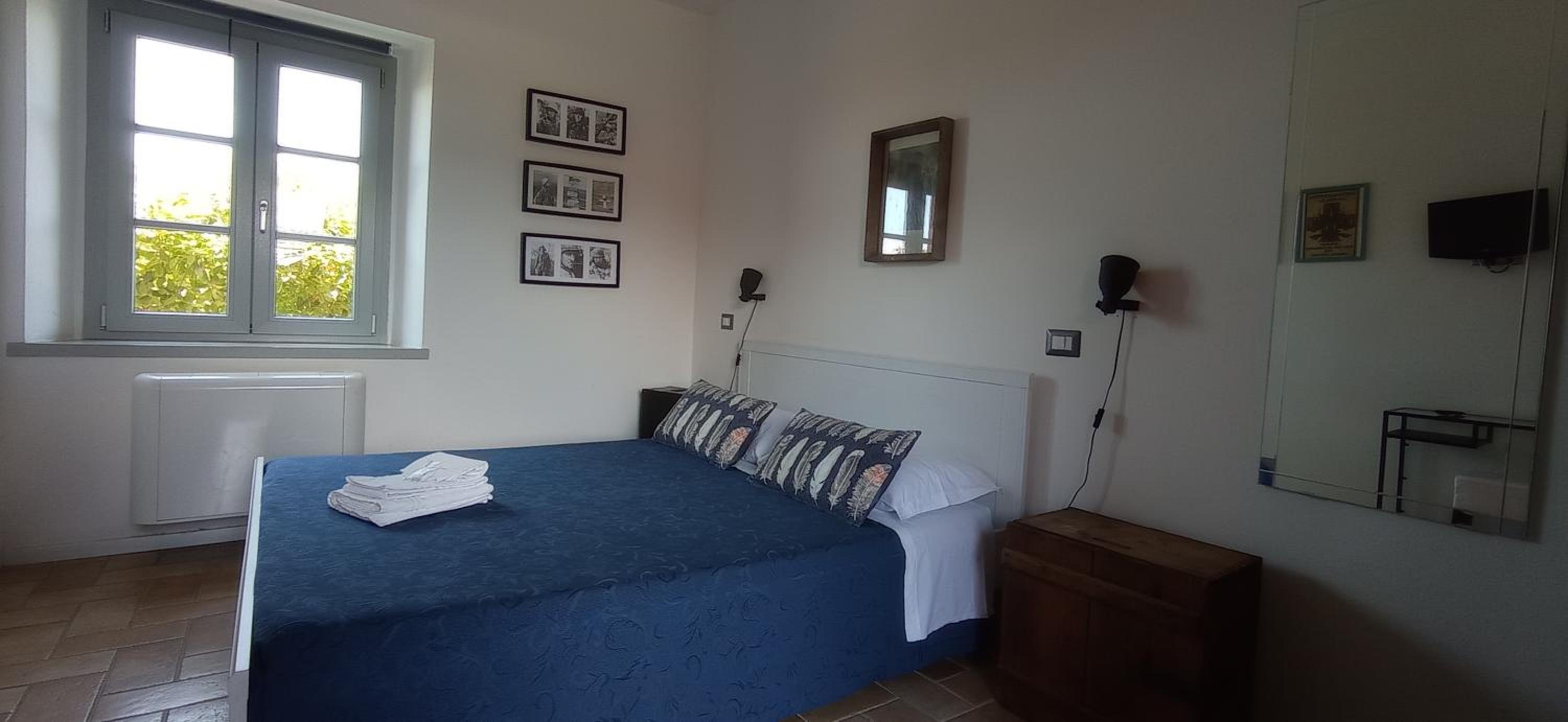 Double Room - Photo 1