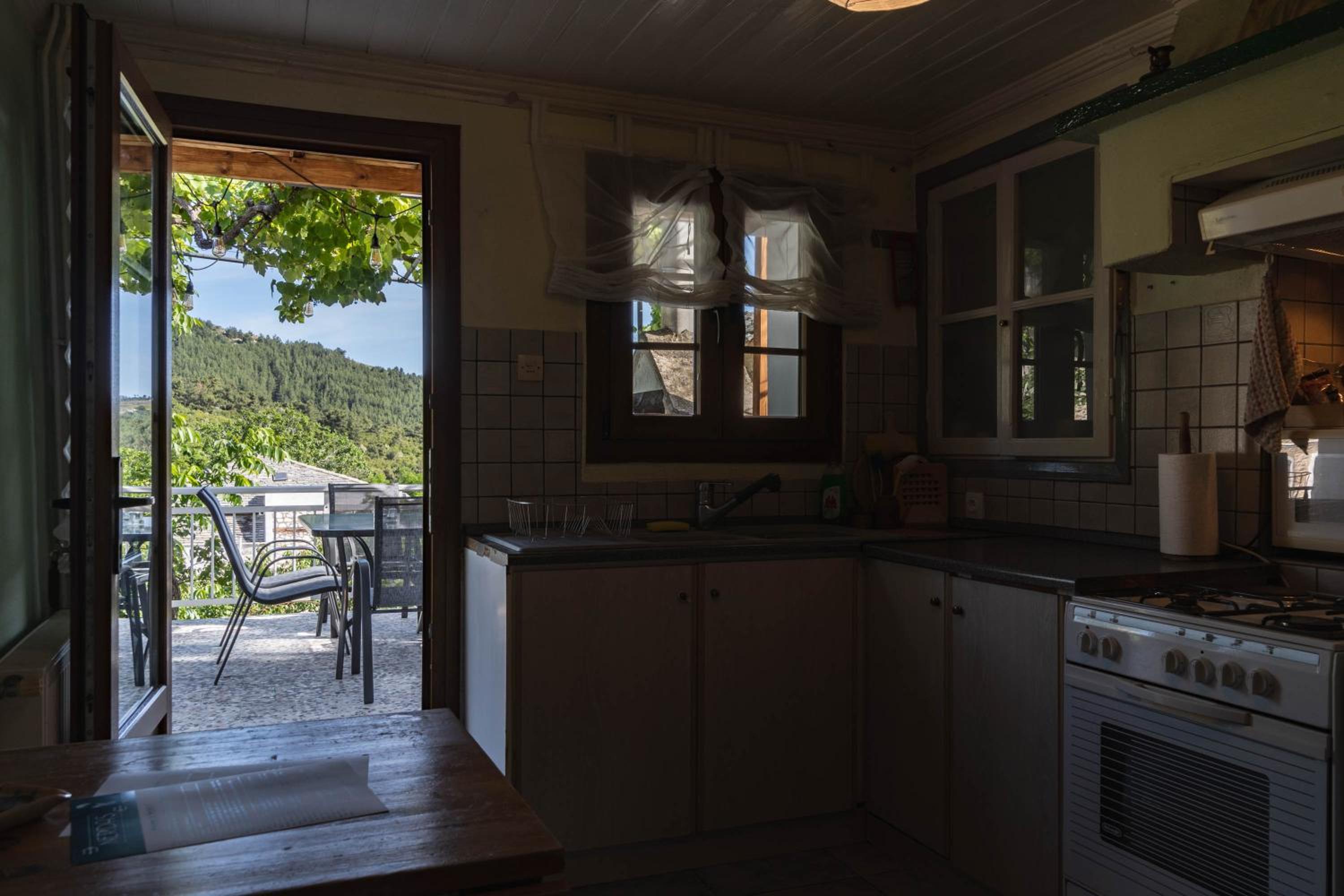 Three-Bedroom House photo 2