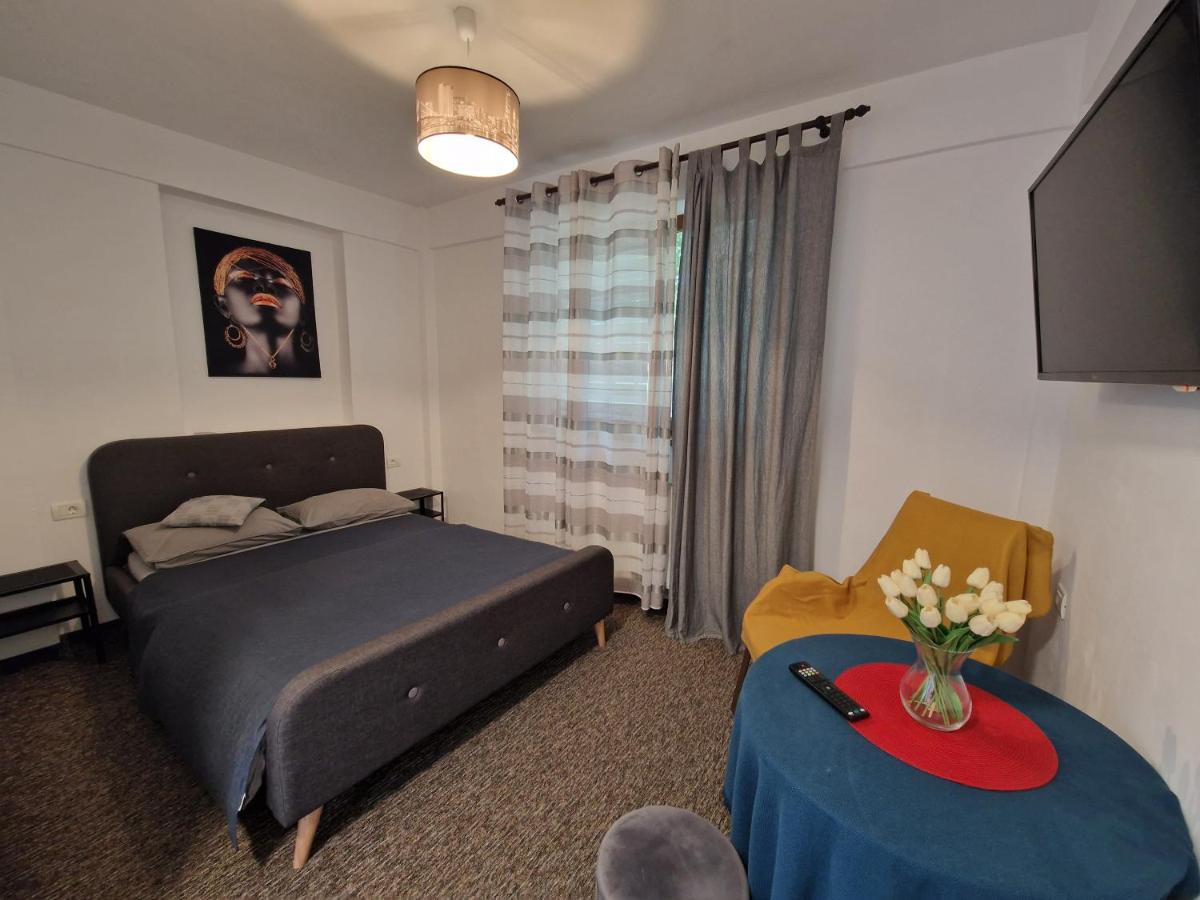 Double Room - Photo 4