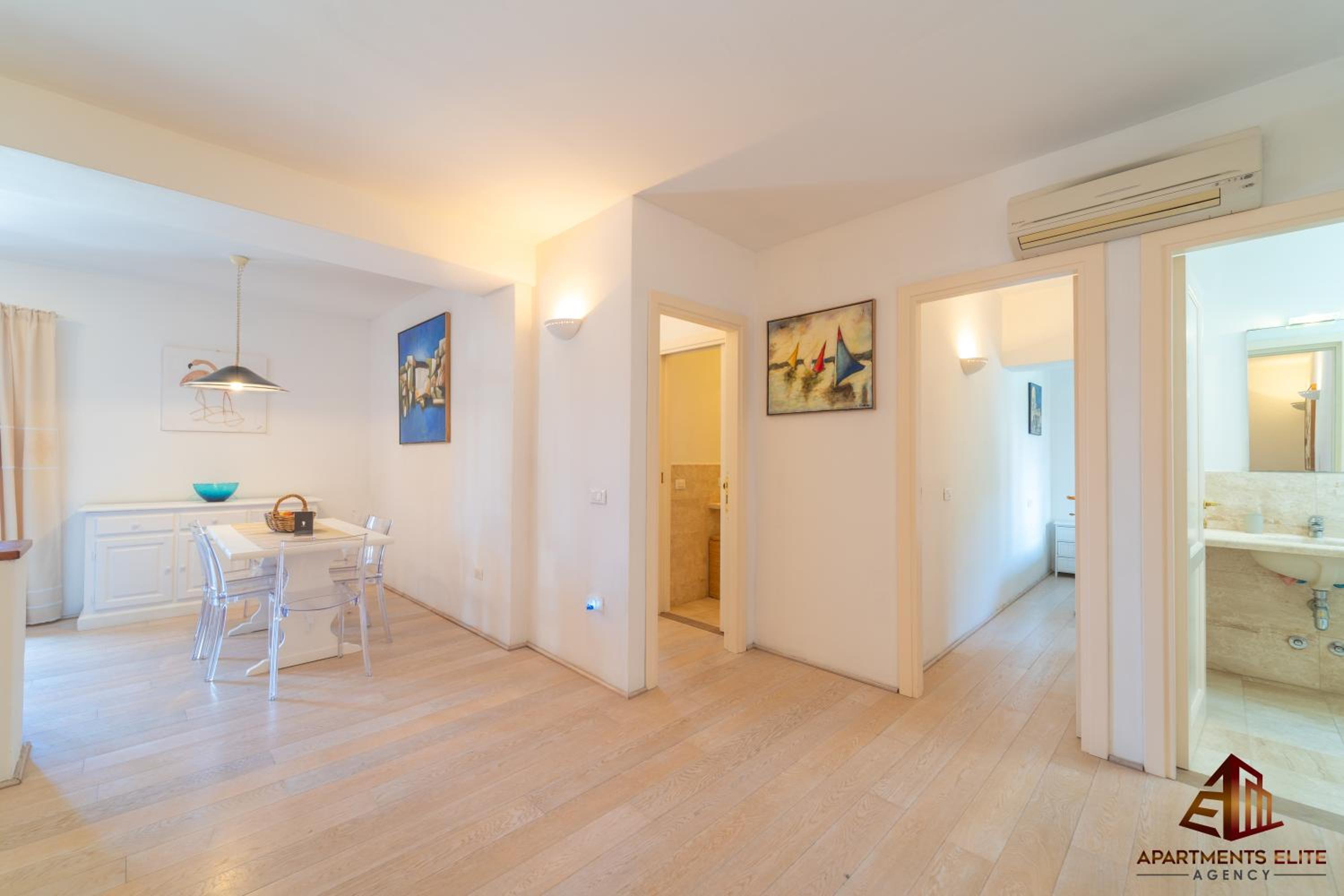 Three-Bedroom Apartment photo 1