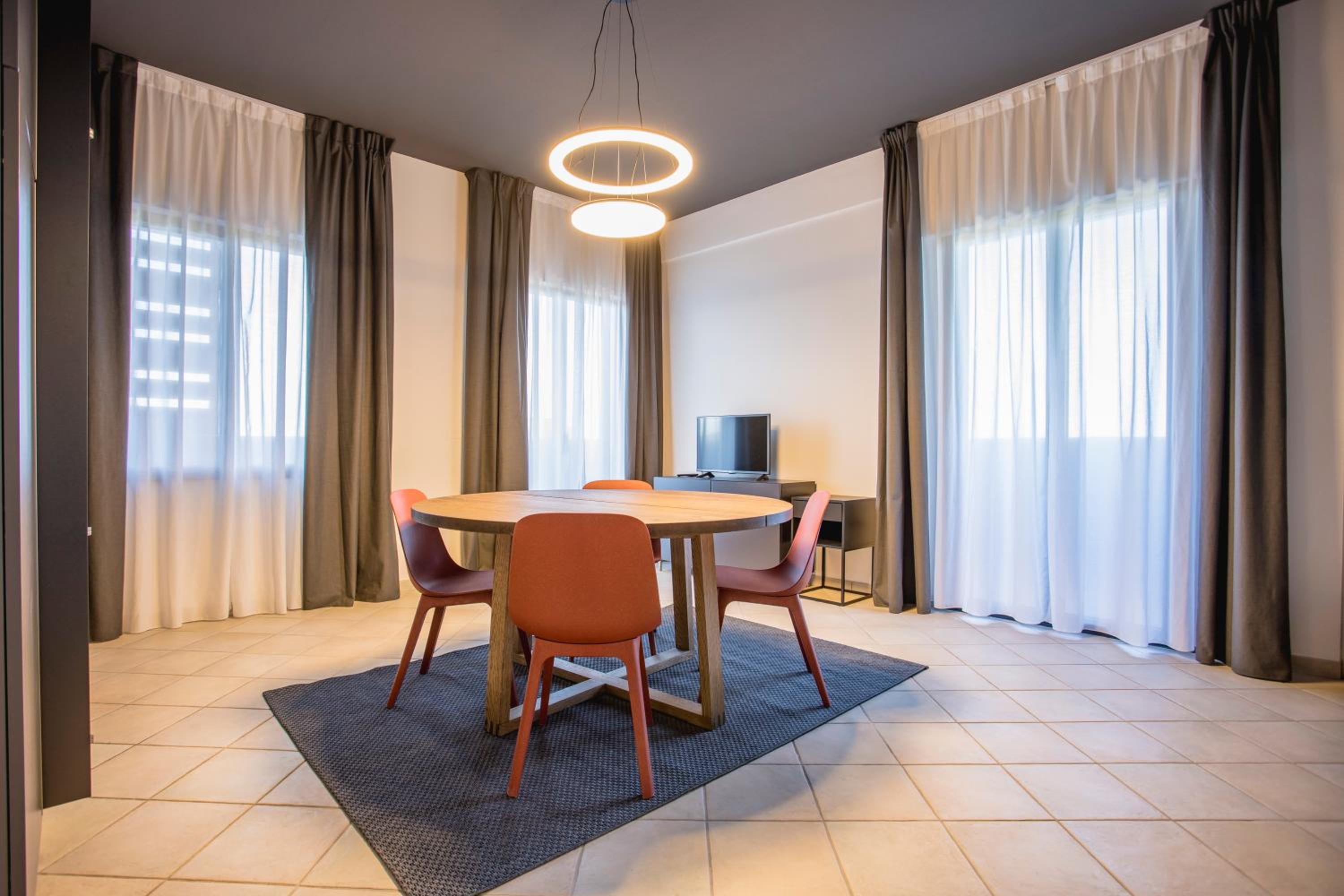 Penthouse Apartment photo 2
