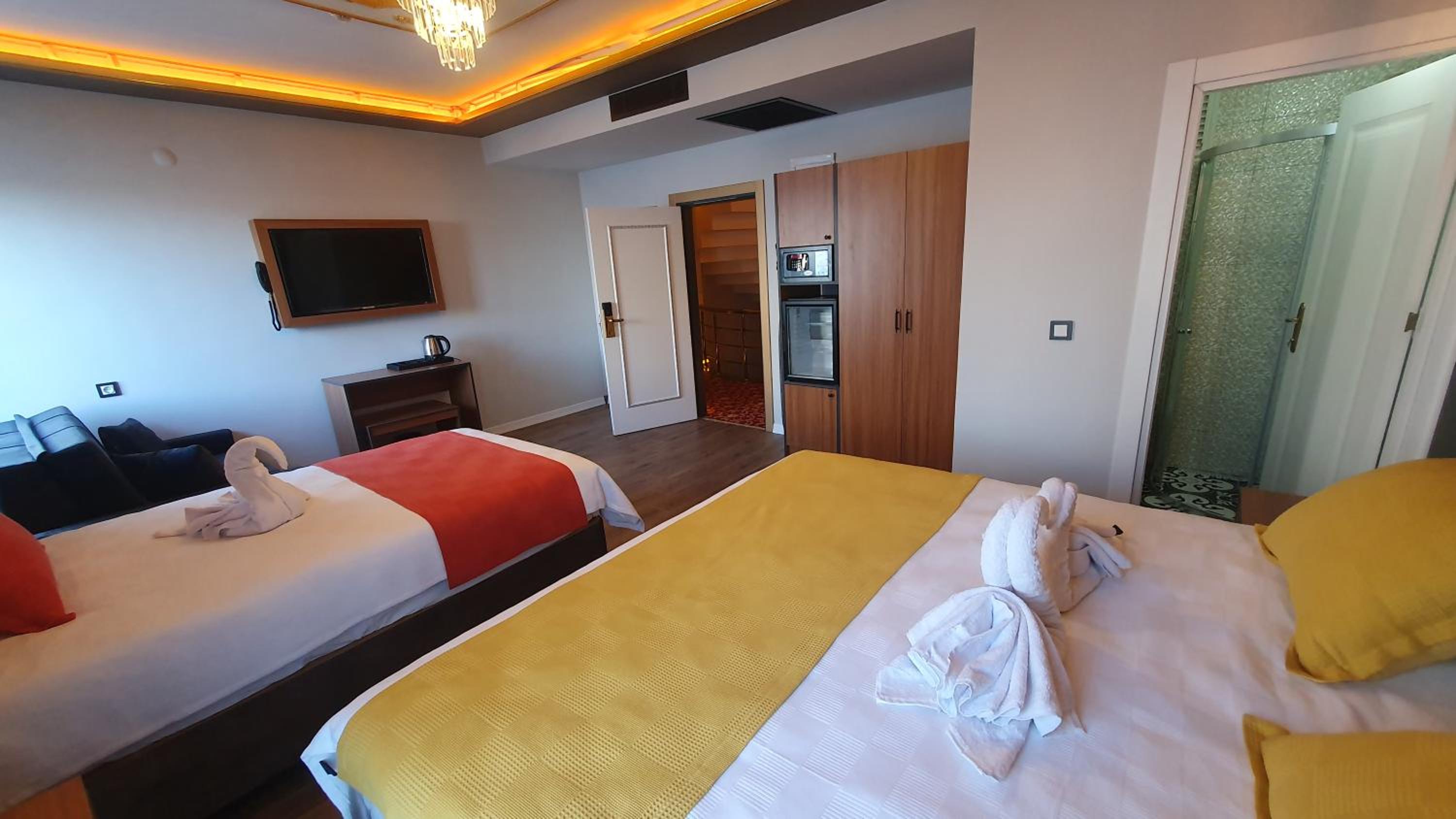 Deluxe Triple Room - Photo 5