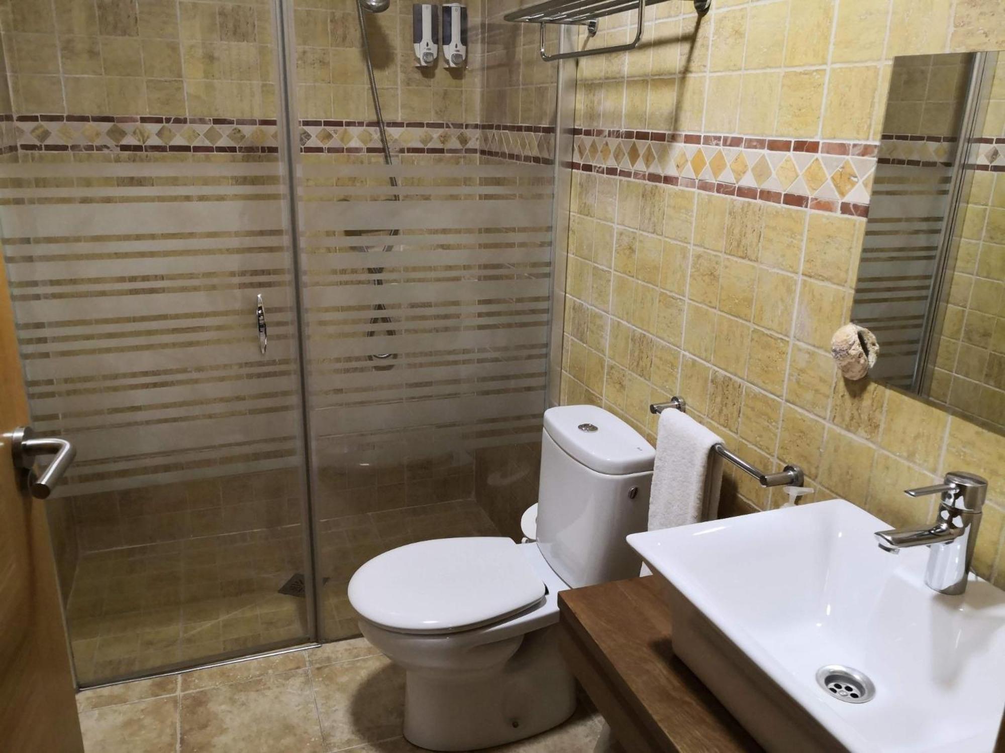 Single Room photo 2