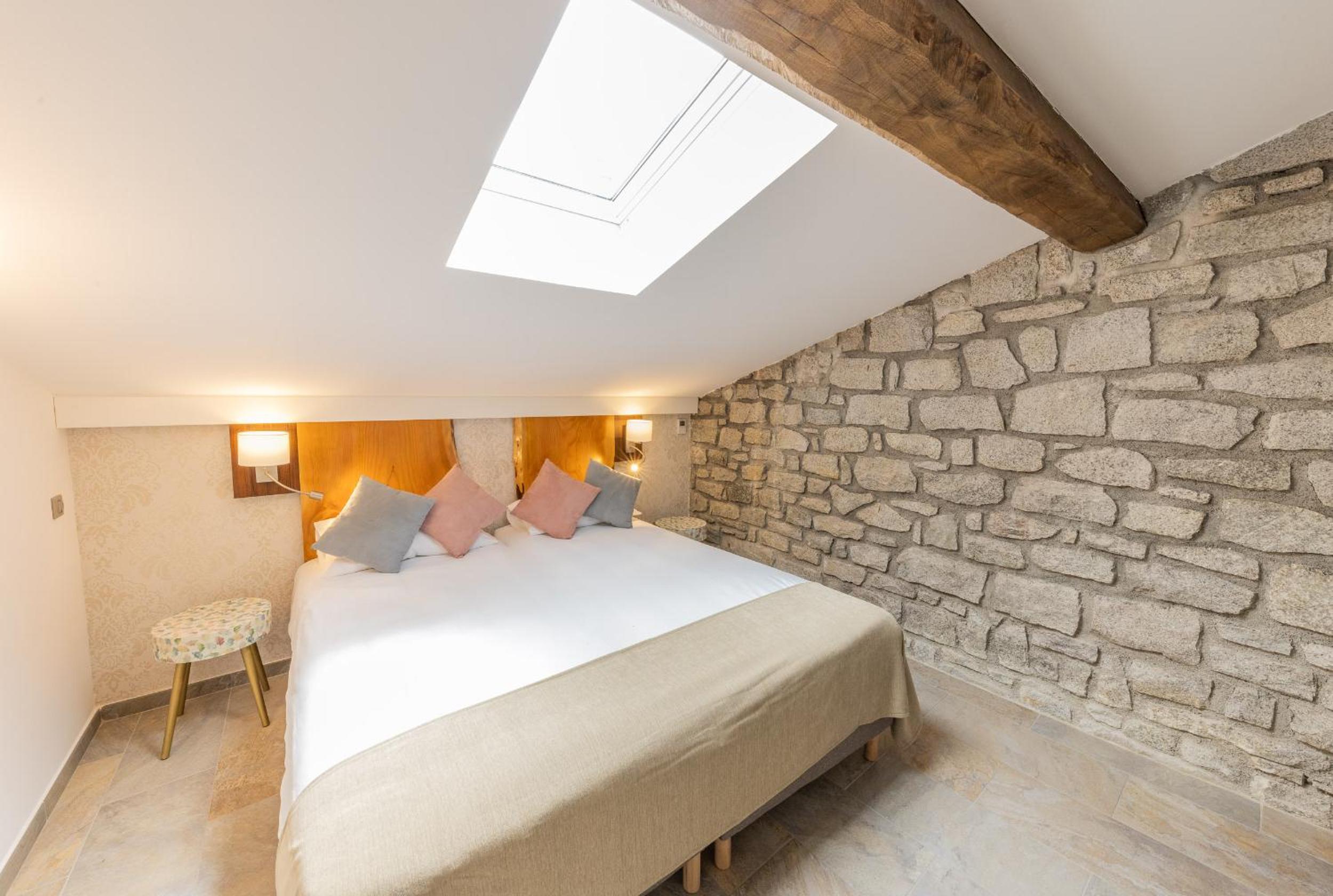 Suite with Mountain View