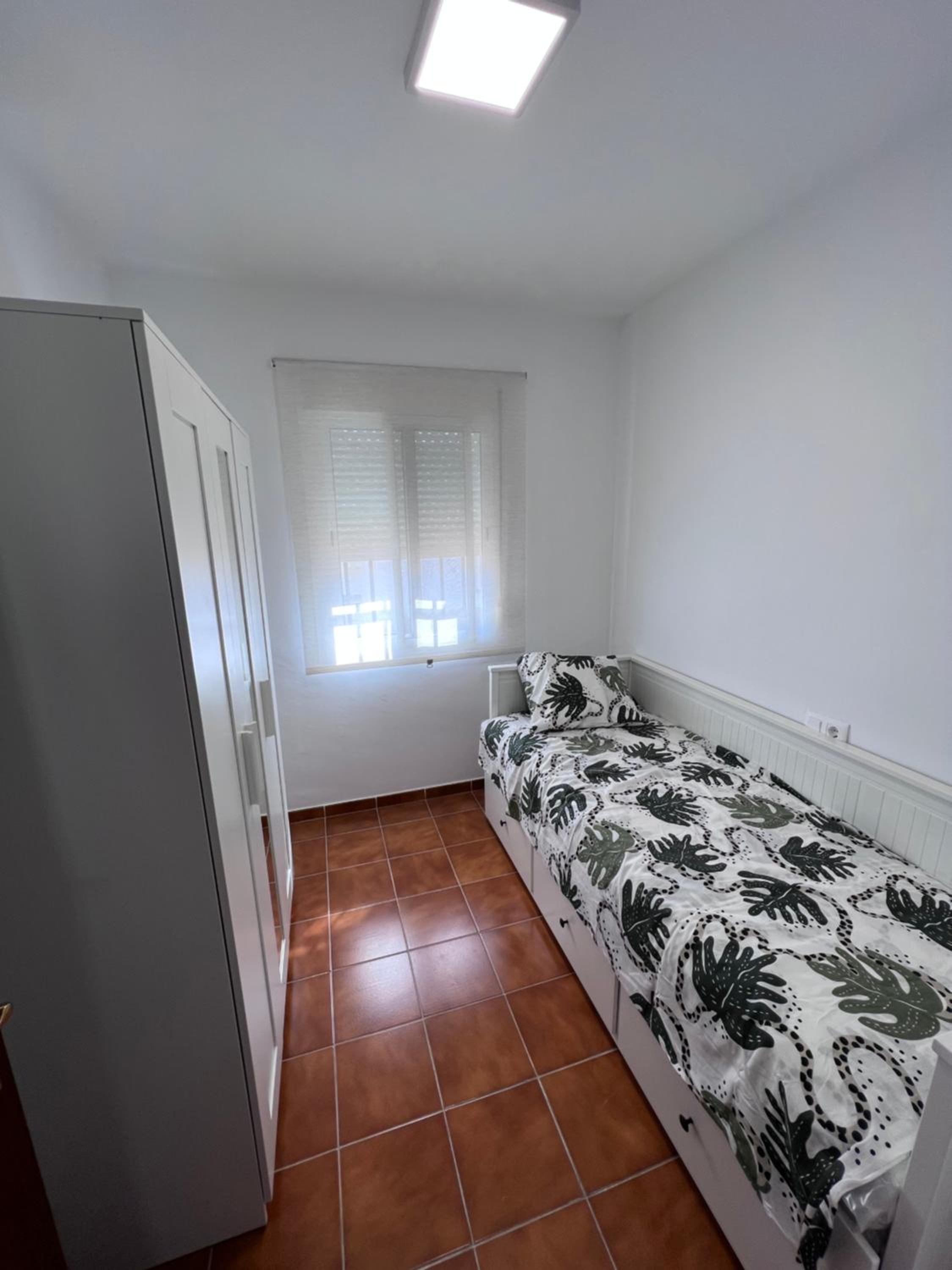 Three-Bedroom Townhouse photo 2