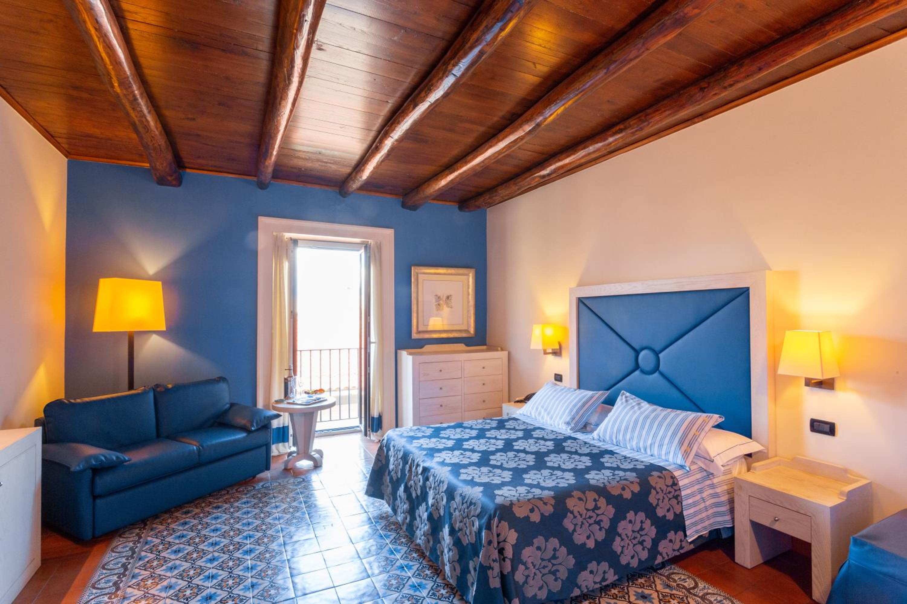 Deluxe Quadruple Room photo 3