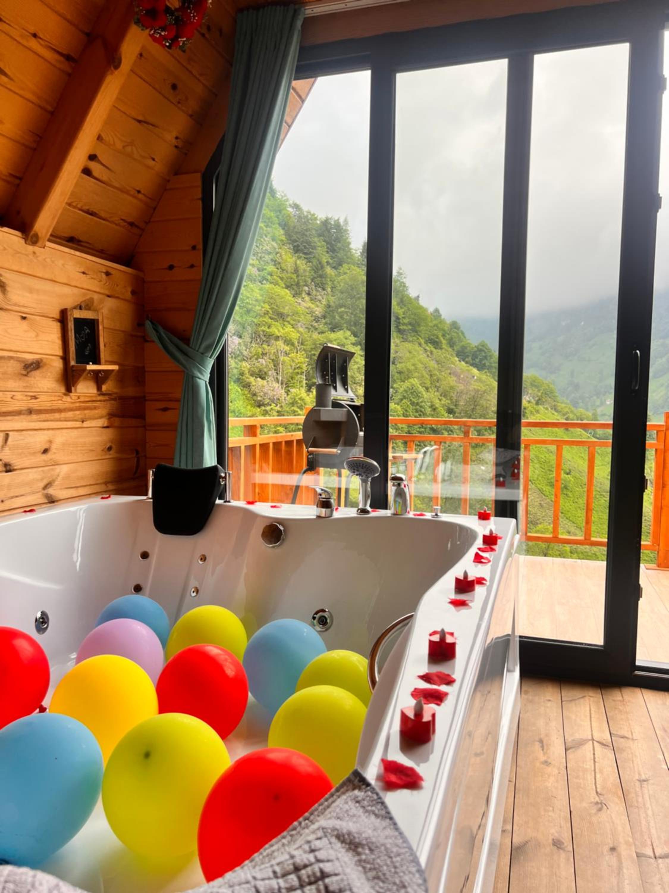 Deluxe Bungalow - Photo 17