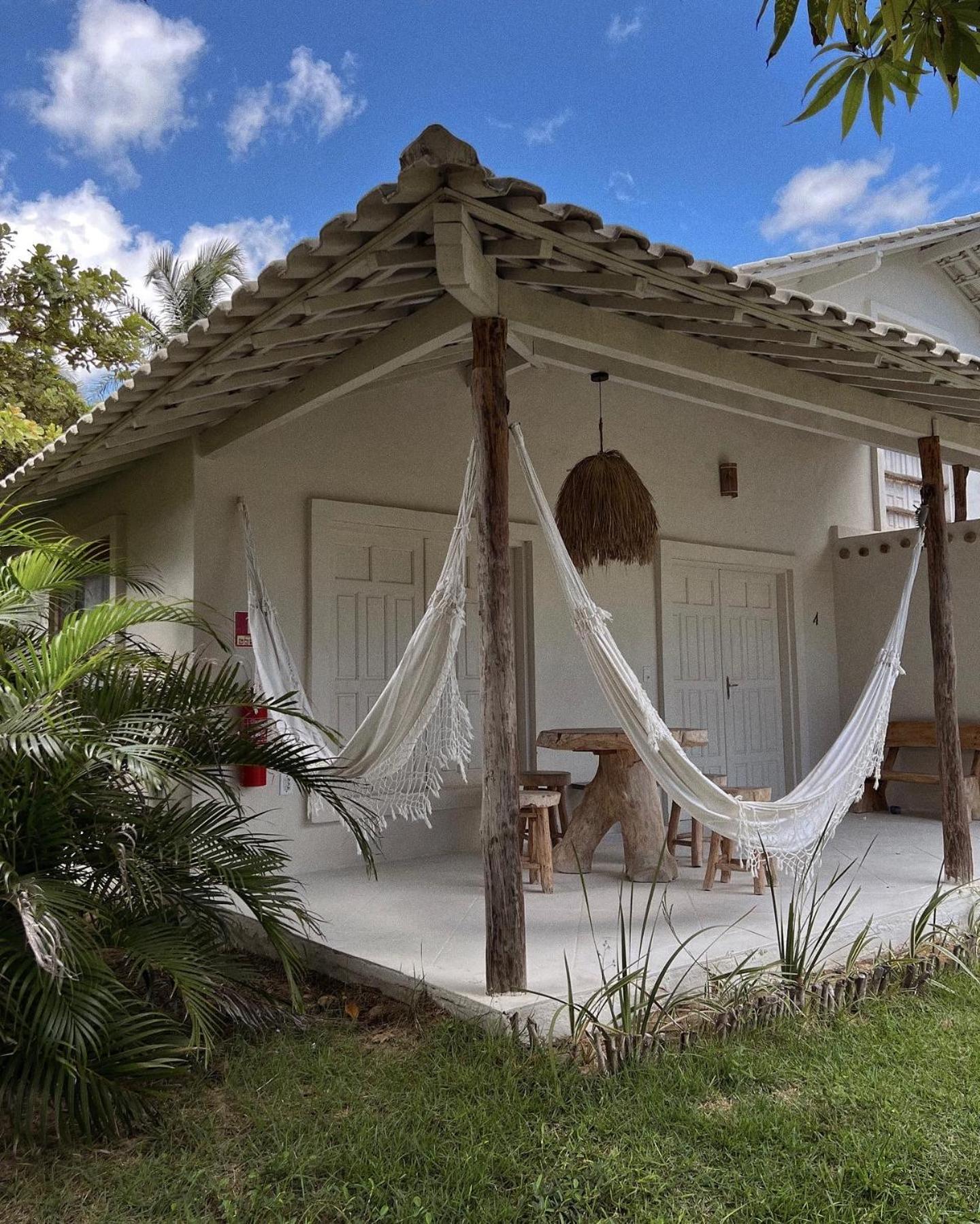 Bungalow with Garden View photo 2