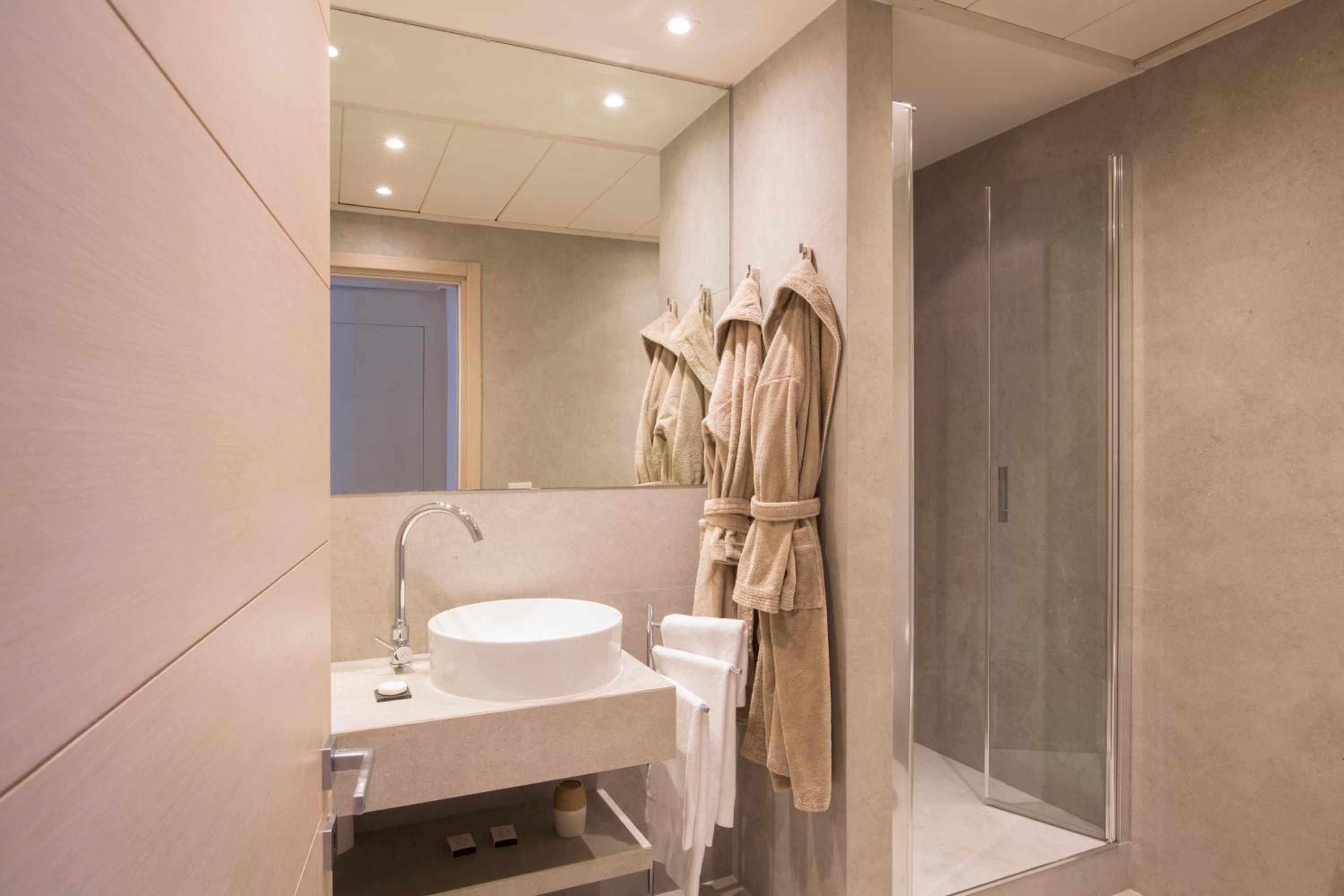 Suite with Terrace photo 3