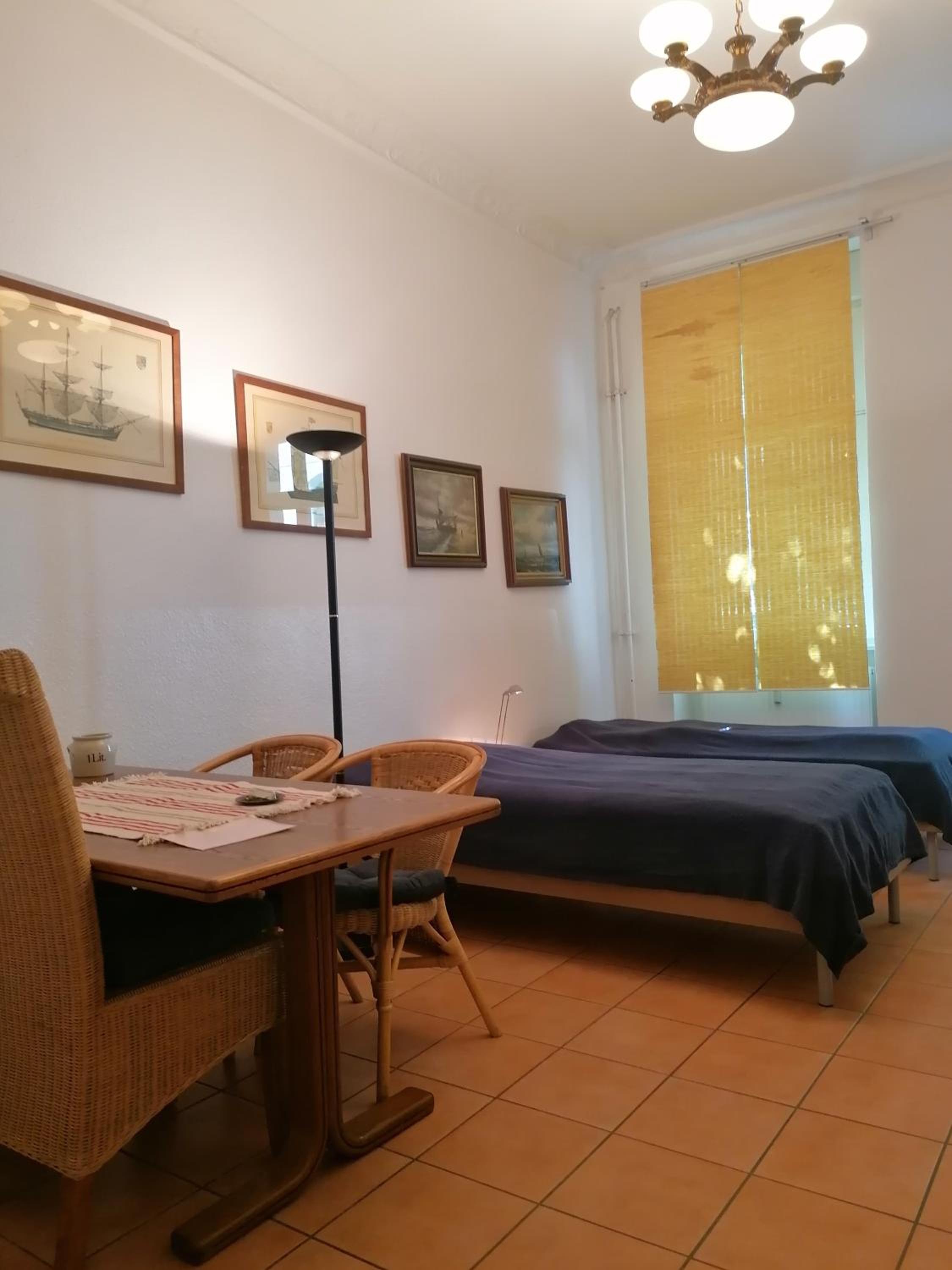 Twin Room with Bathroom photo 3