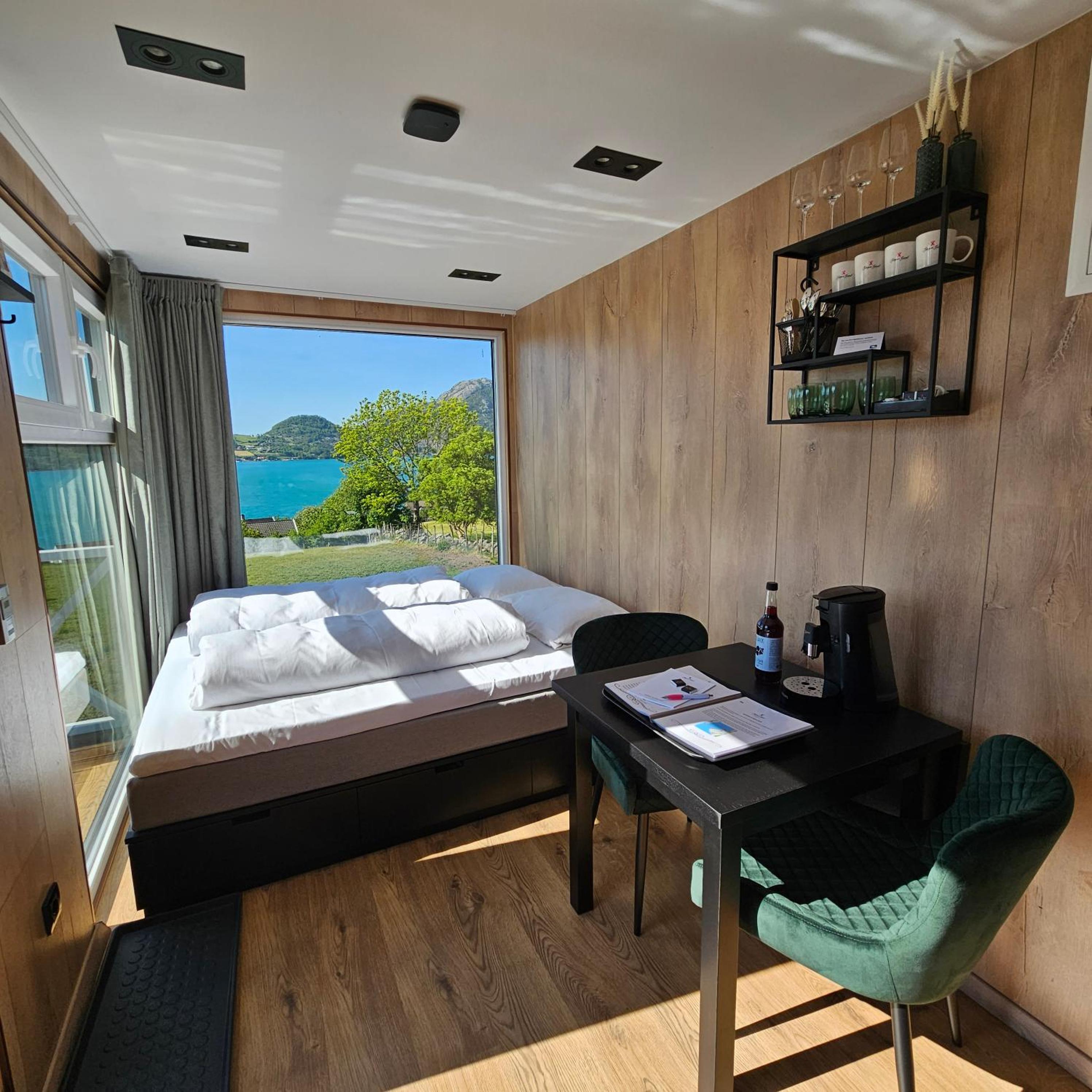 Queen Room with Sea View photo 1