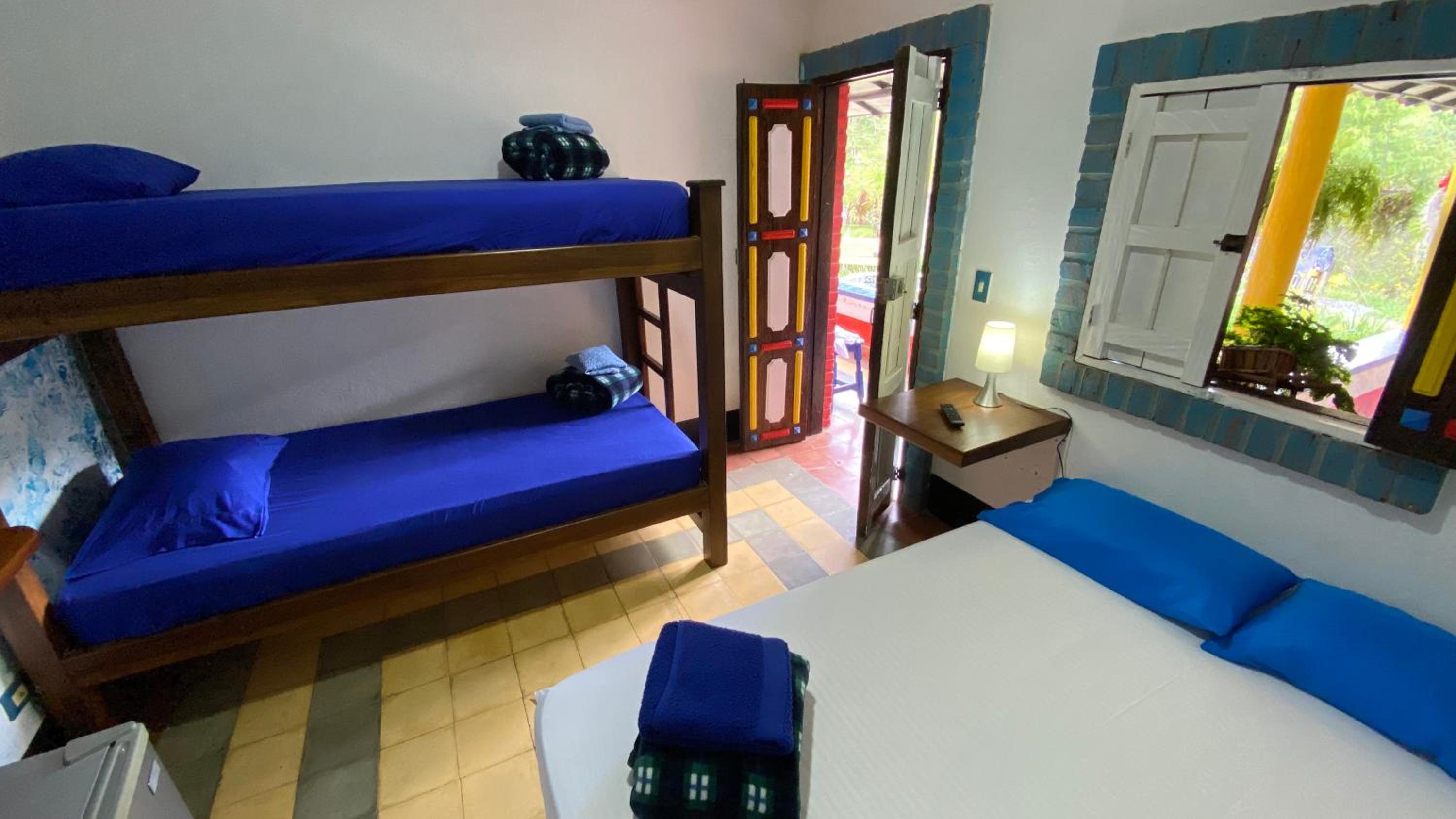 Quadruple Room with Private Bathroom photo 3