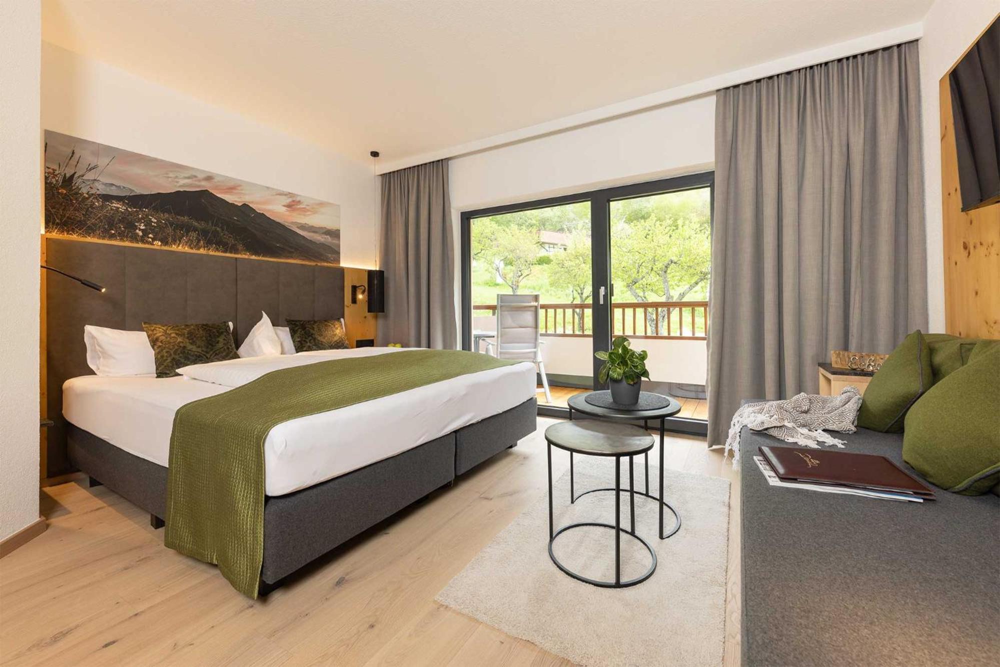 Zirben Deluxe Double Room with Balcony - Photo 1