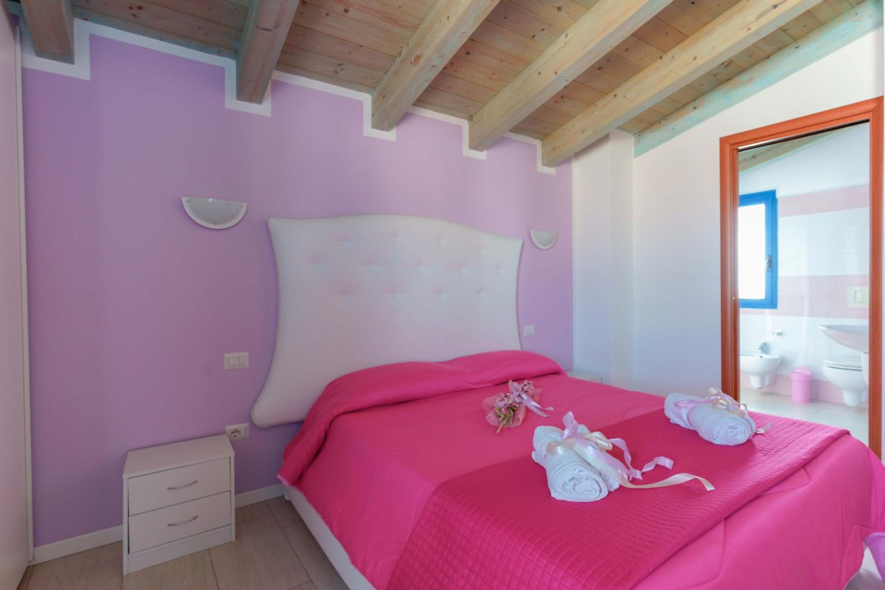 Double or Twin Room photo 3
