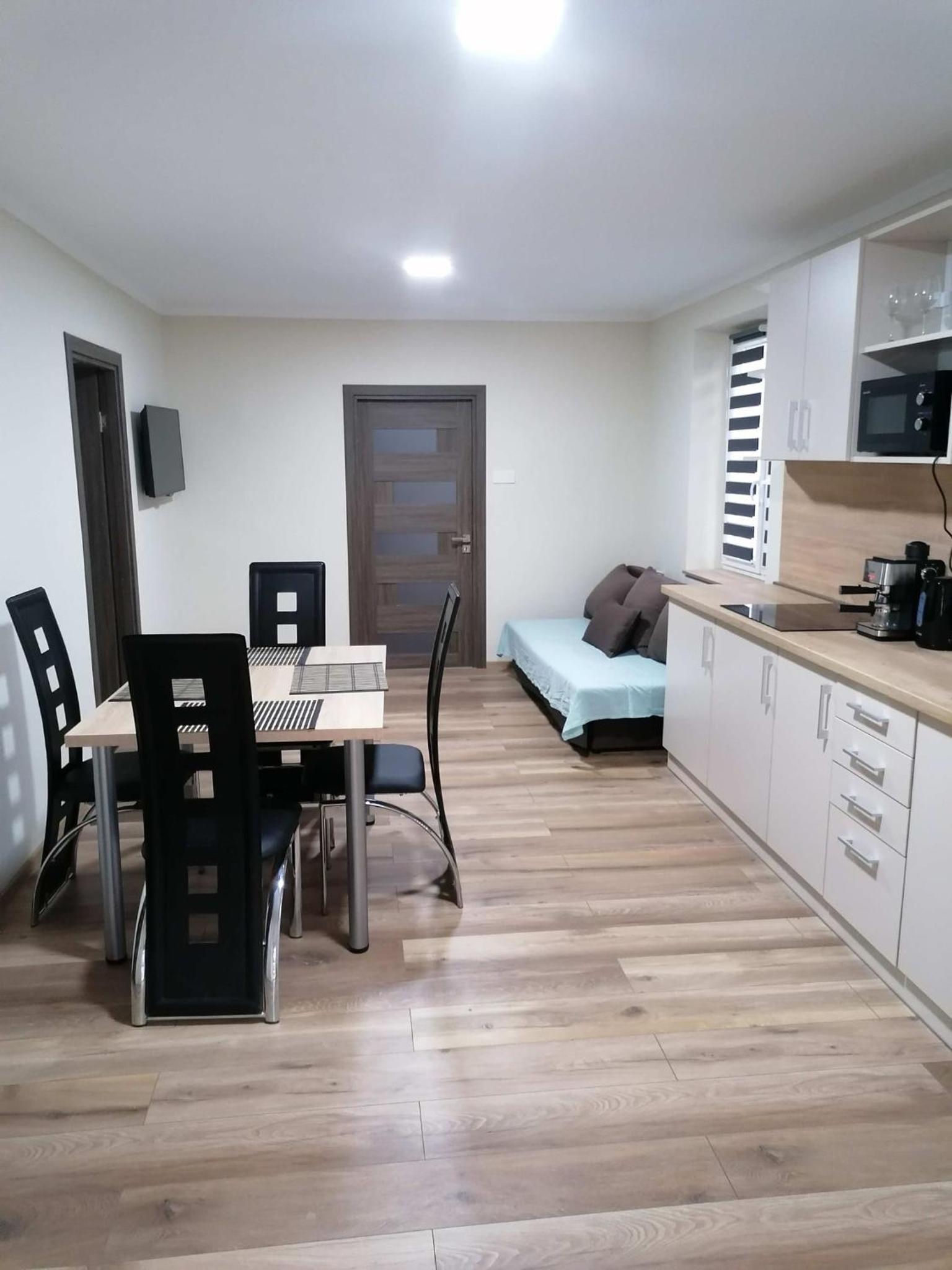 Apartment - Ground Floor photo 3