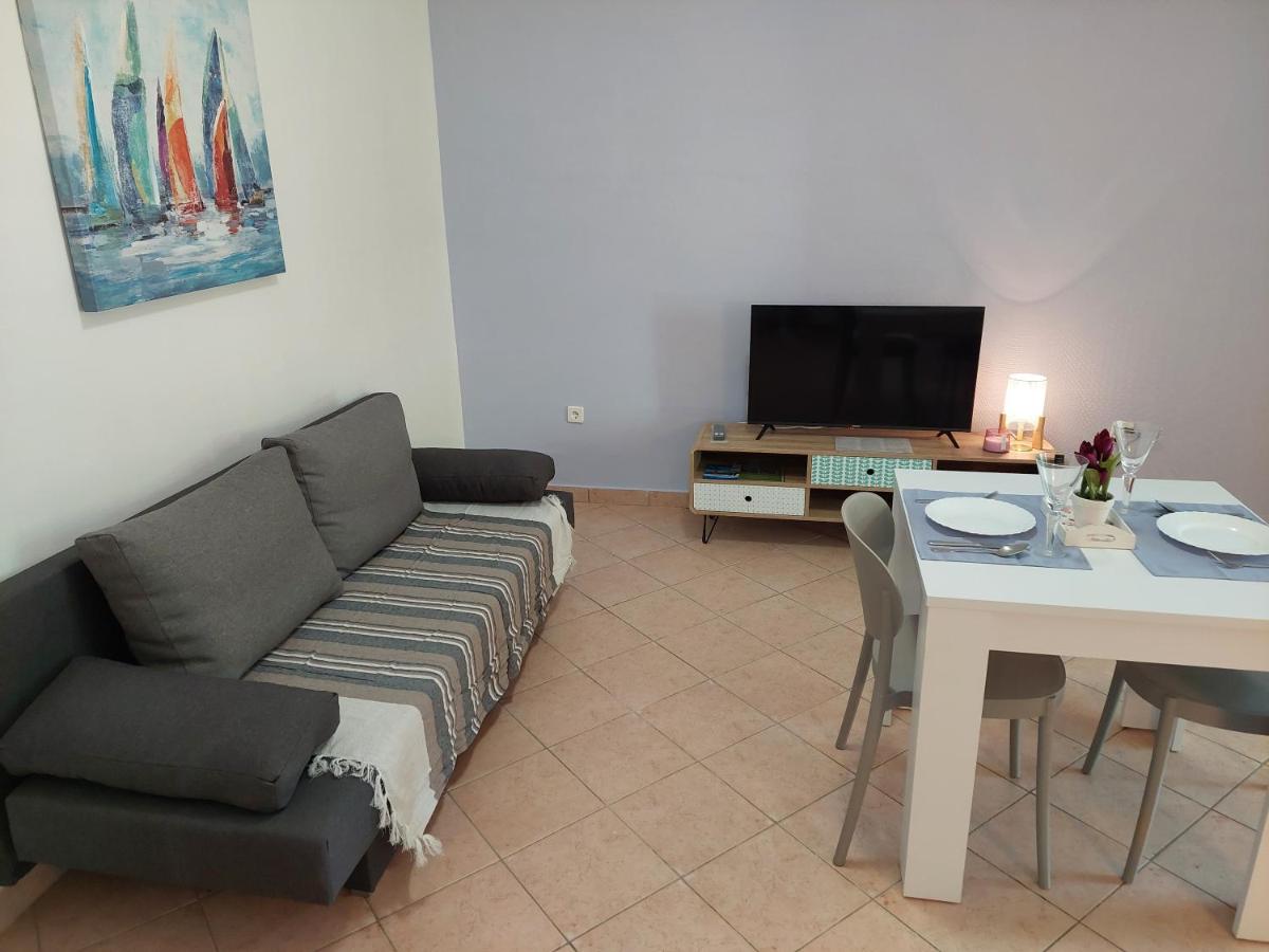 Apartment with Sea View photo 1