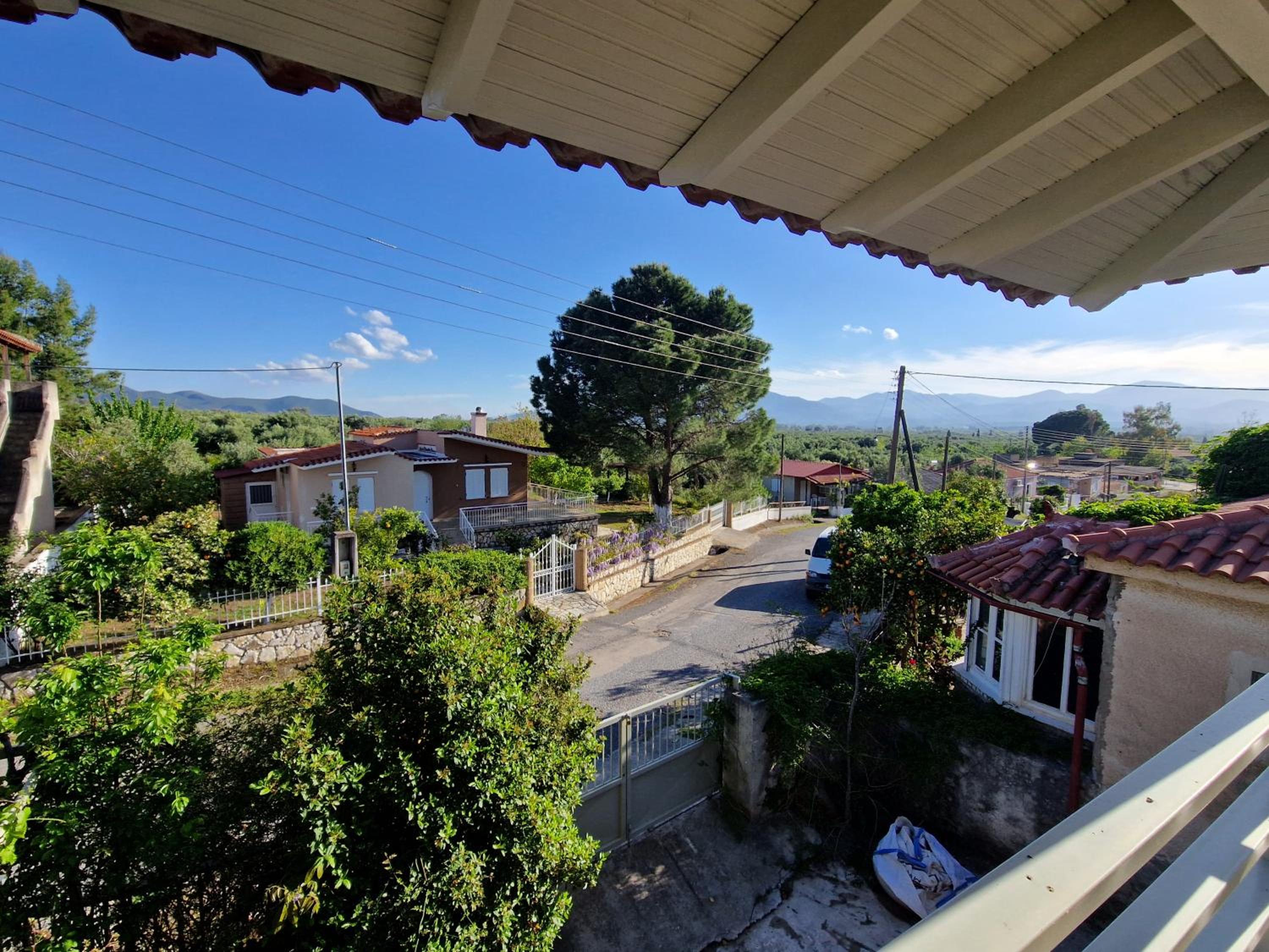 Villa photo 2