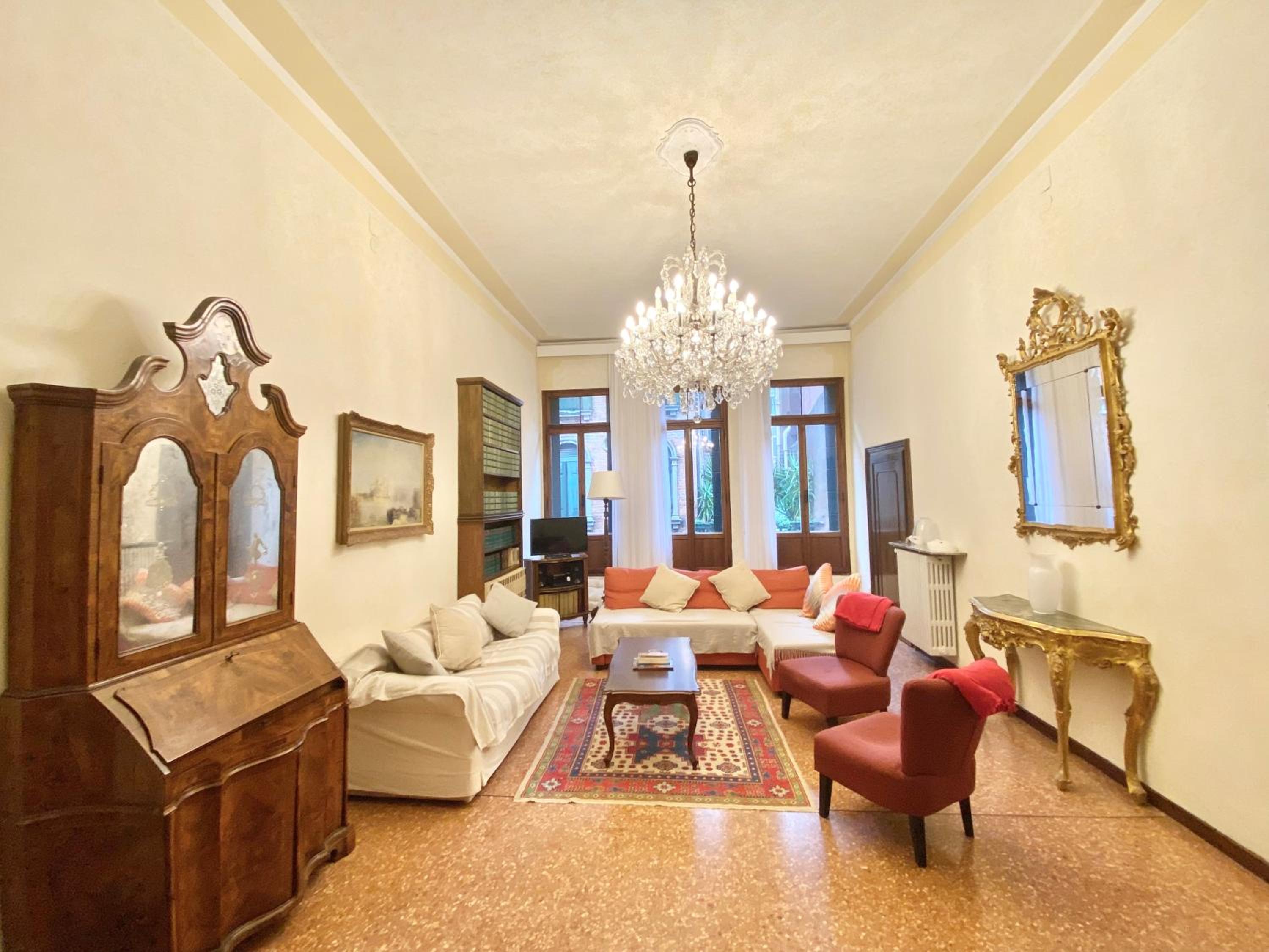 Three-Bedroom Apartment with Water View photo 1