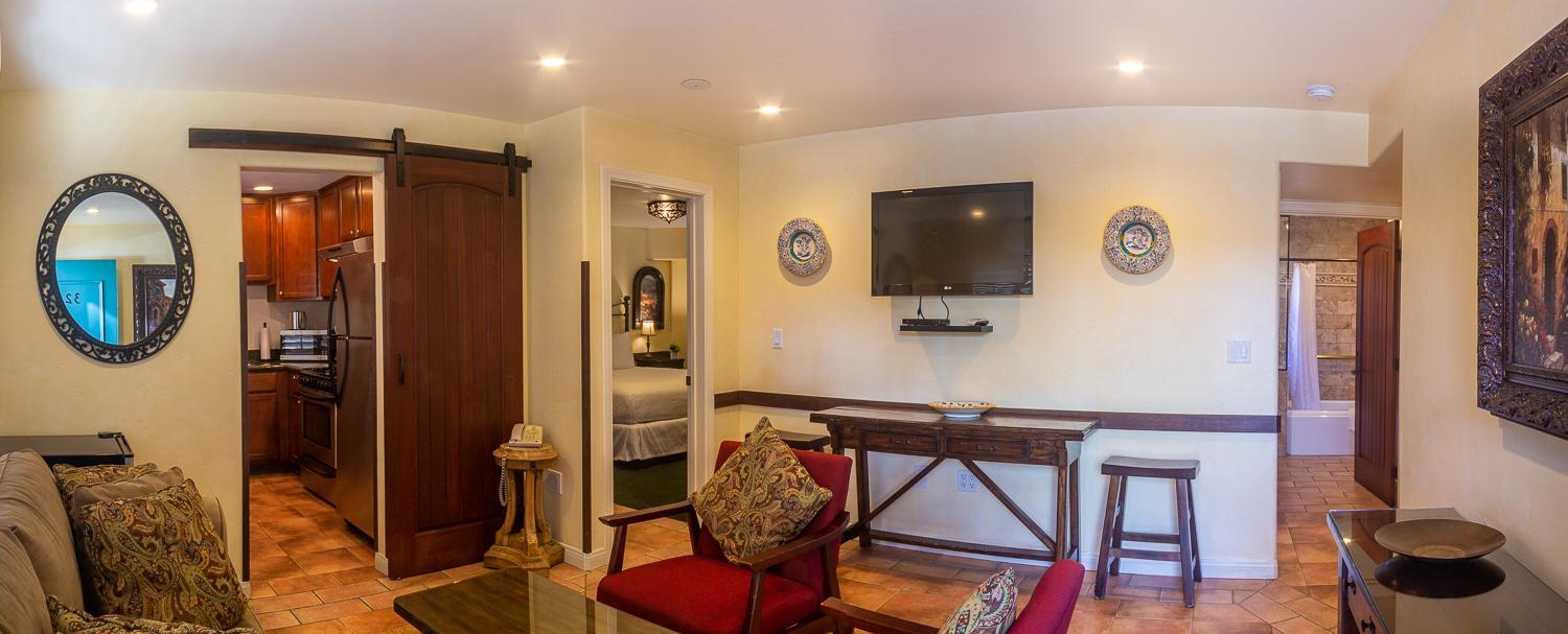 Castillo Suite photo 2