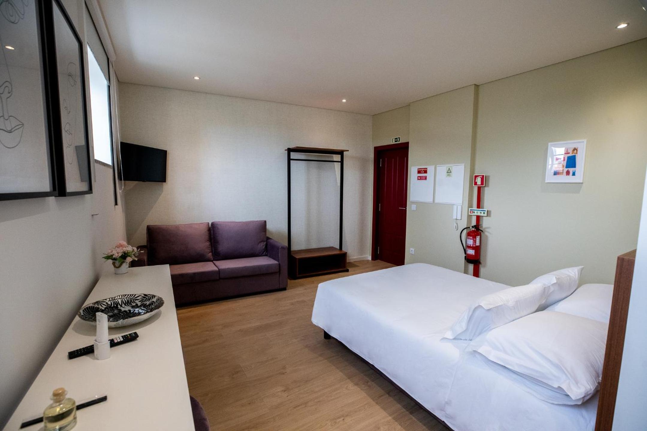 Studio Apartment photo 2
