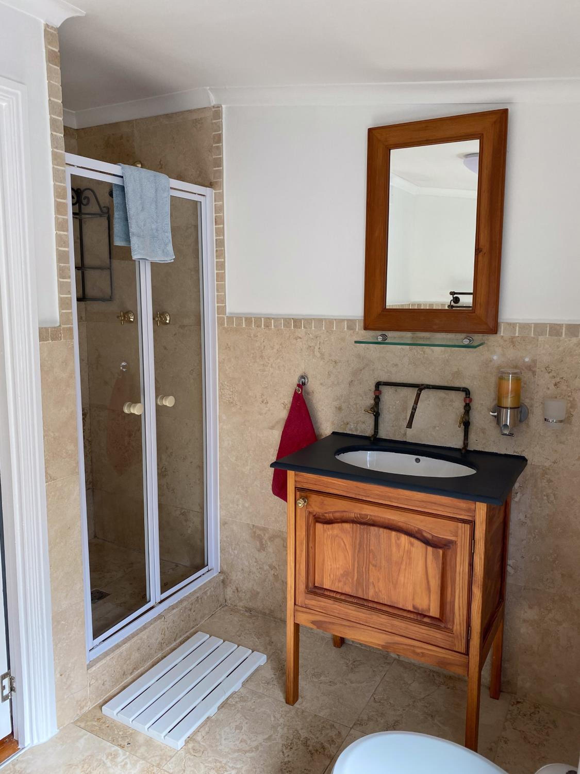 Deluxe Suite with Sea View photo 3
