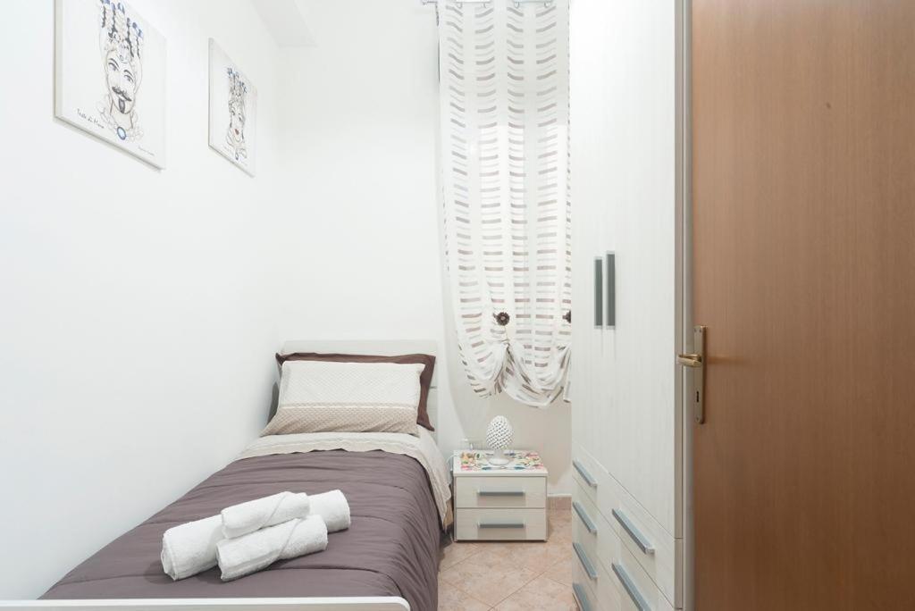 Two-Bedroom Apartment photo 2