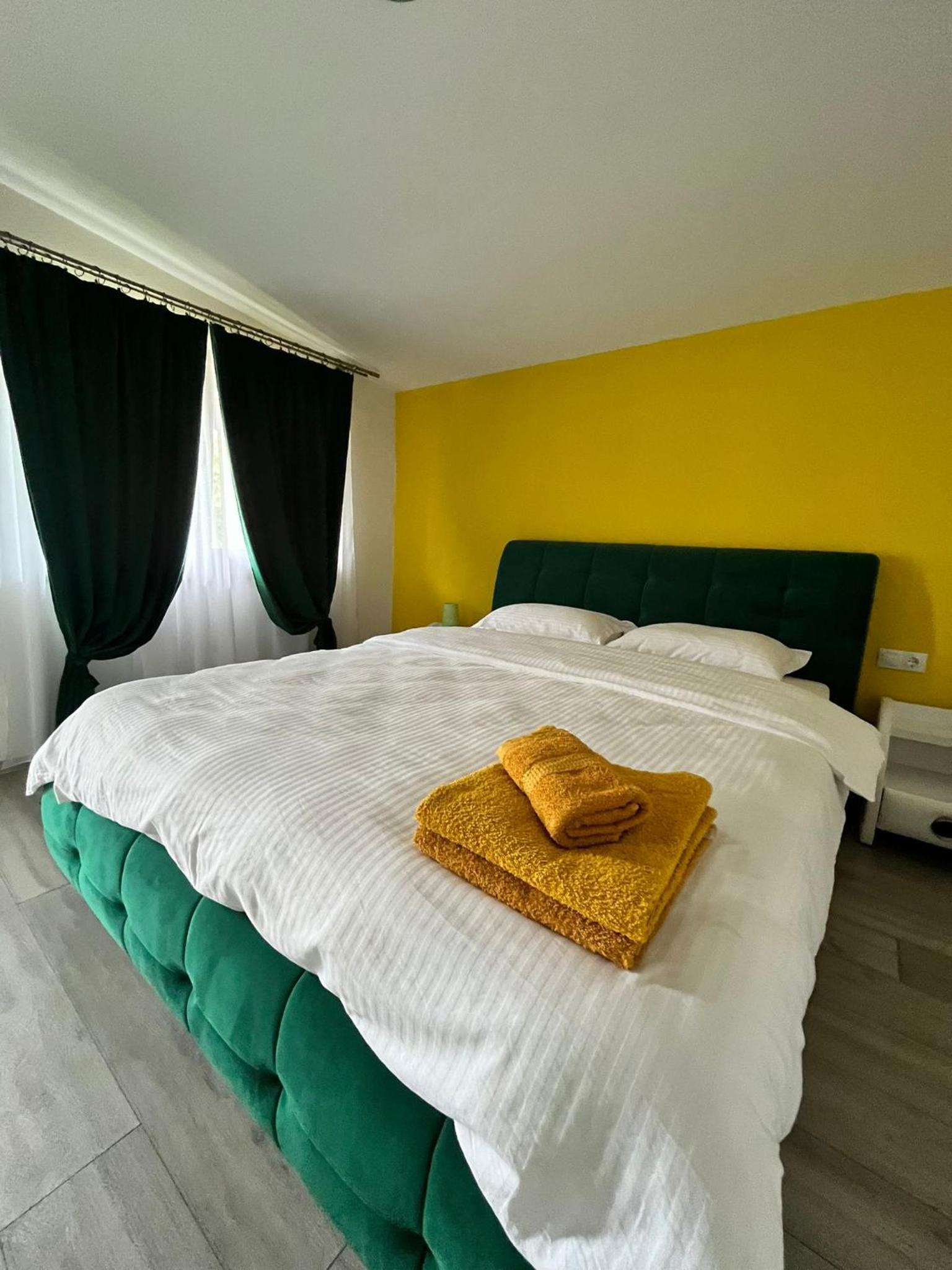 Deluxe Queen Room photo 1