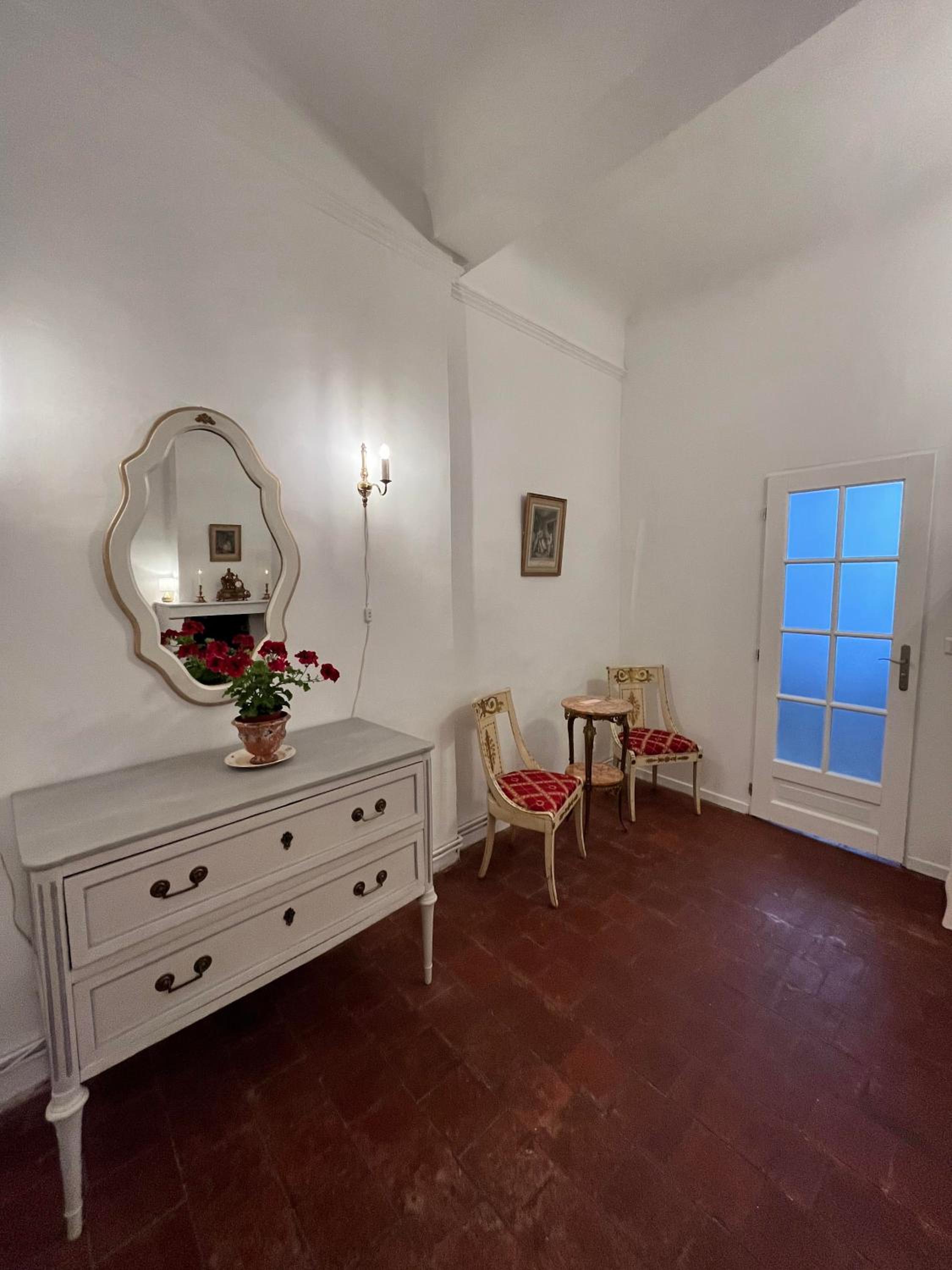 Classic Triple Room photo 3