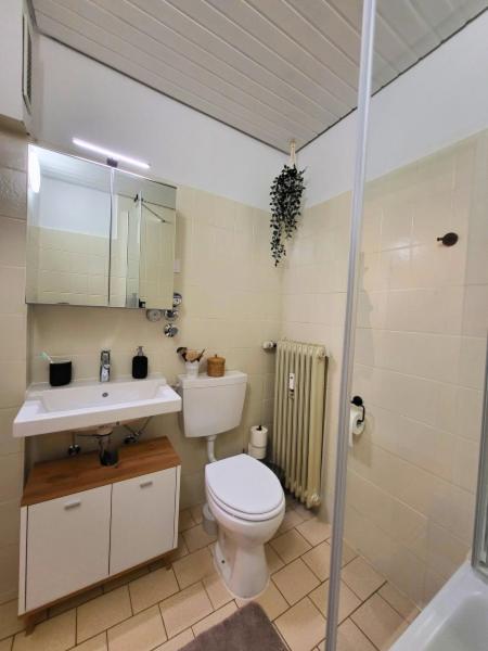 One-Bedroom Apartment photo 3