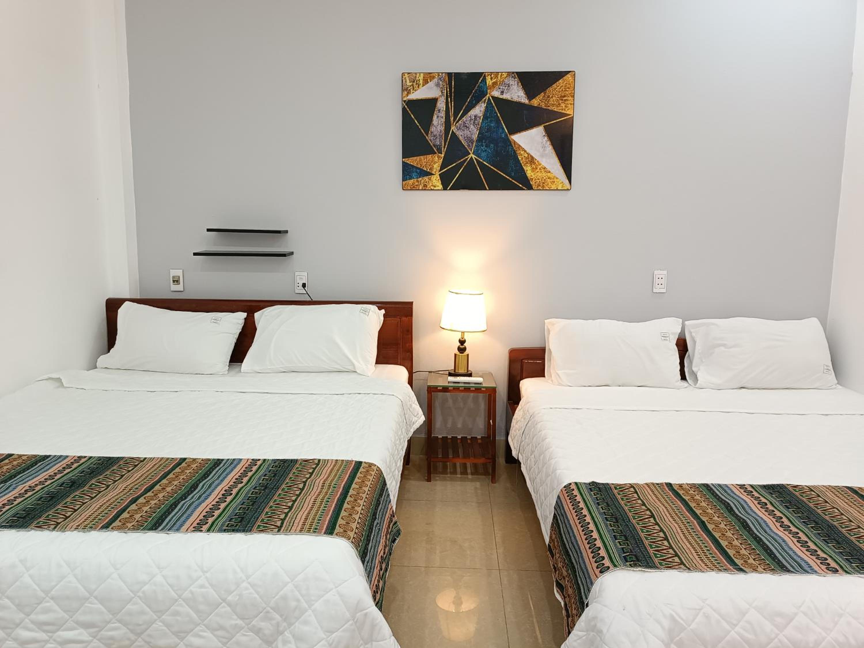 Double or Twin Room with Private Bathroom photo 3