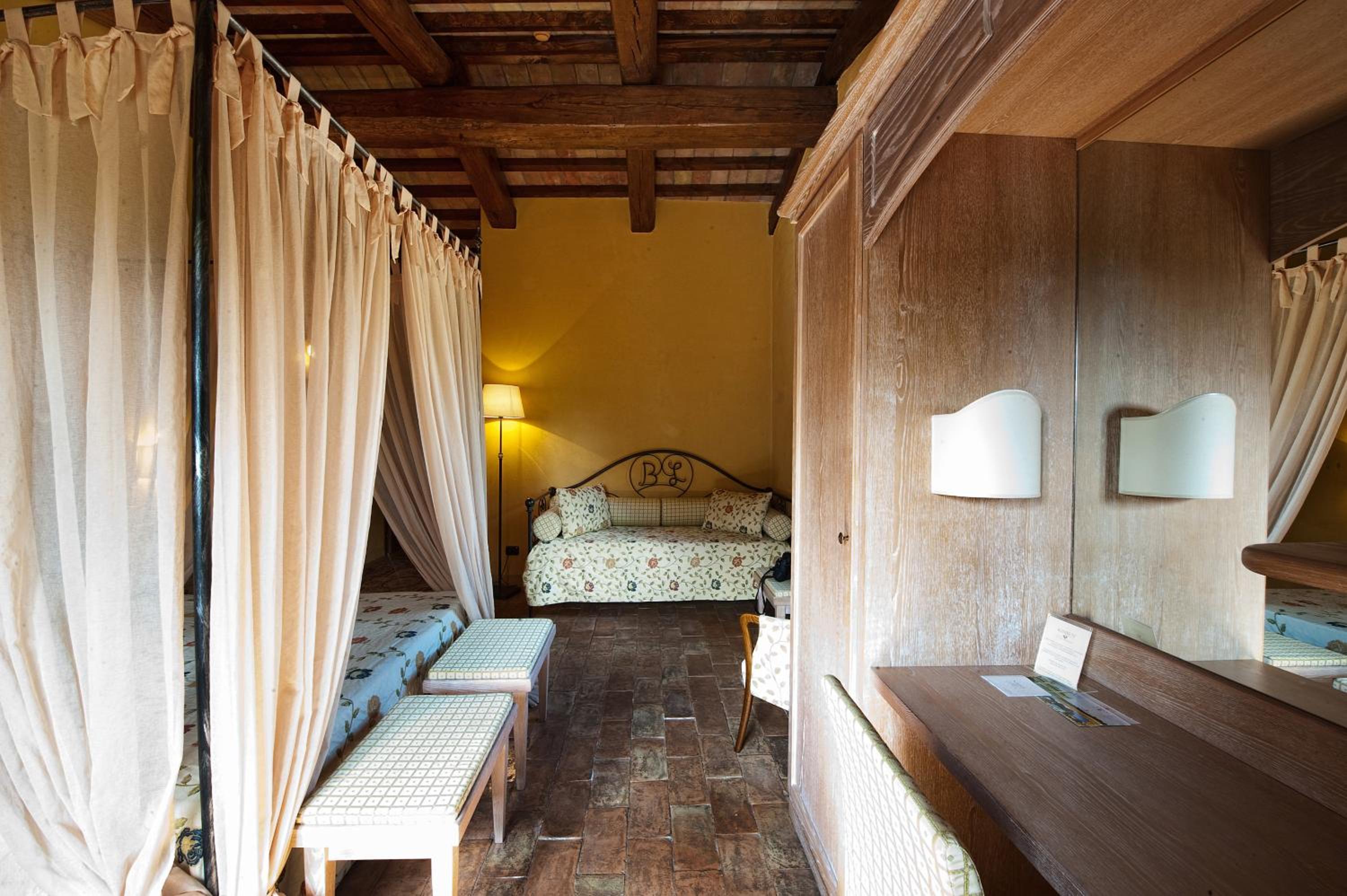 Junior Suite "Borgo Antico" with external Spa Access photo 1