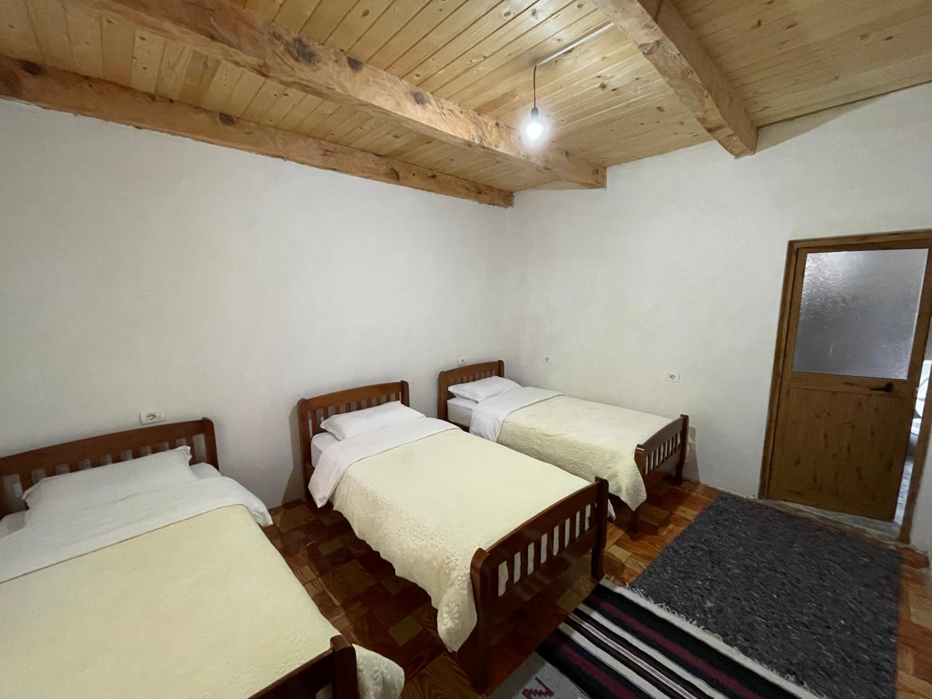 Triple Room photo 2