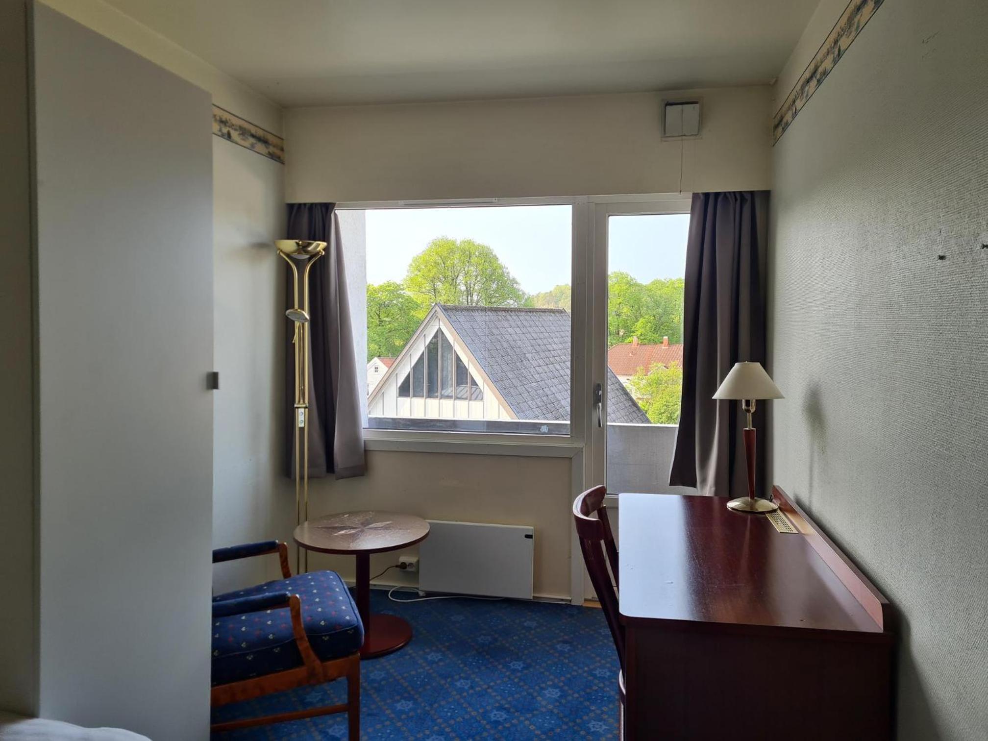 Single Room with Balcony photo 3