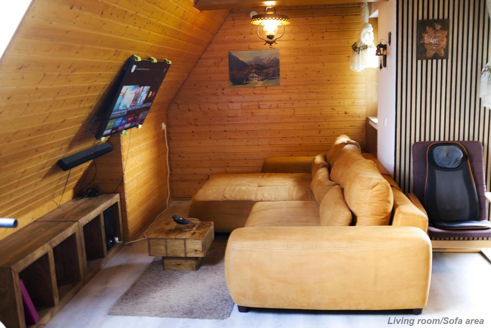 Two-Bedroom Apartment - Photo 11