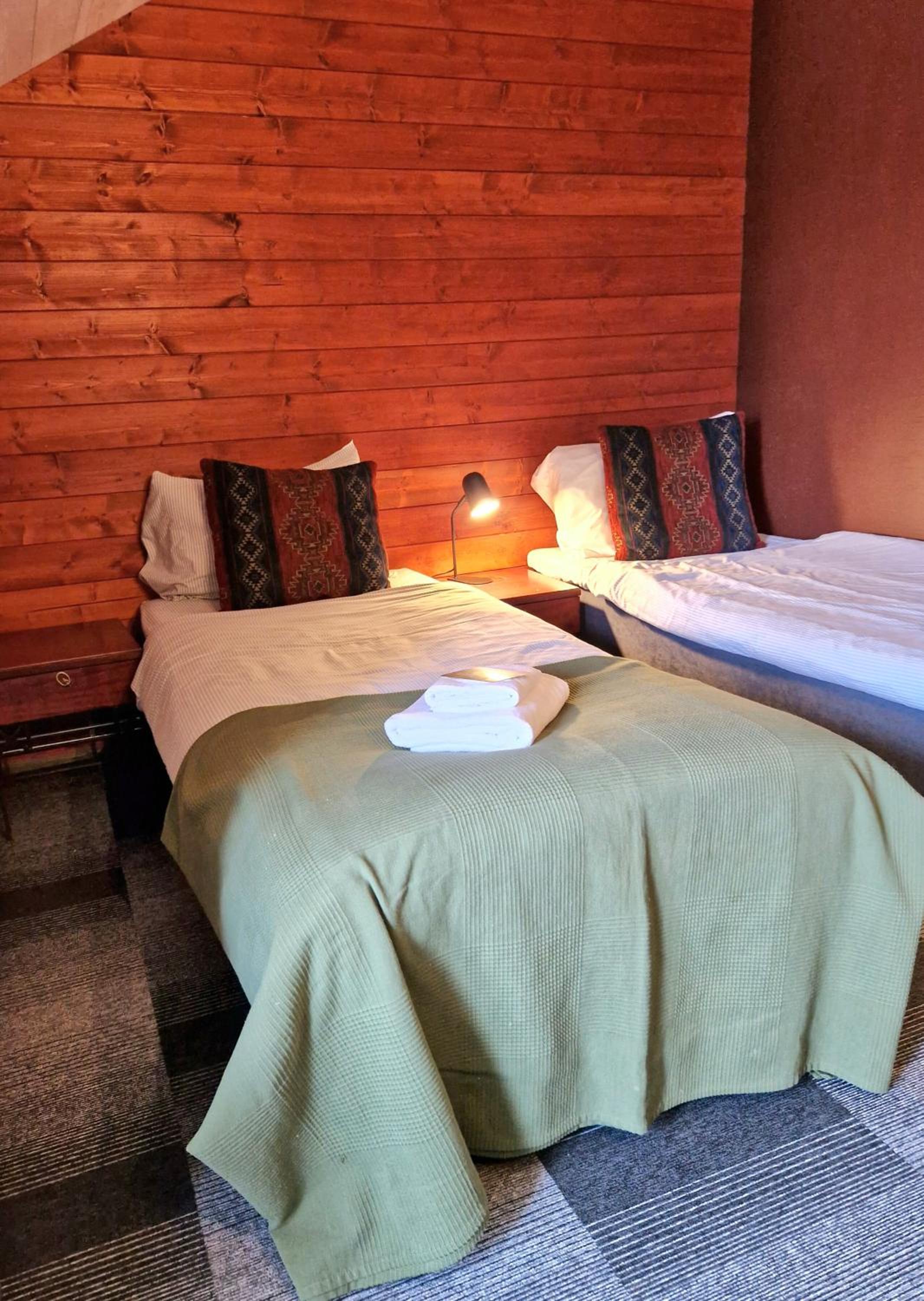 Double Room - Photo 5