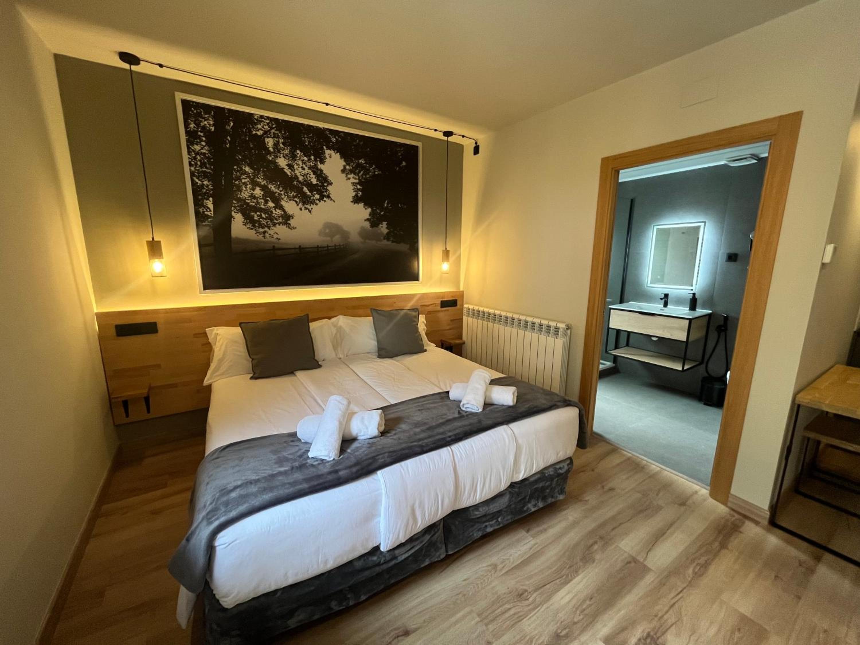 Triple Room with Balcony - Photo 2