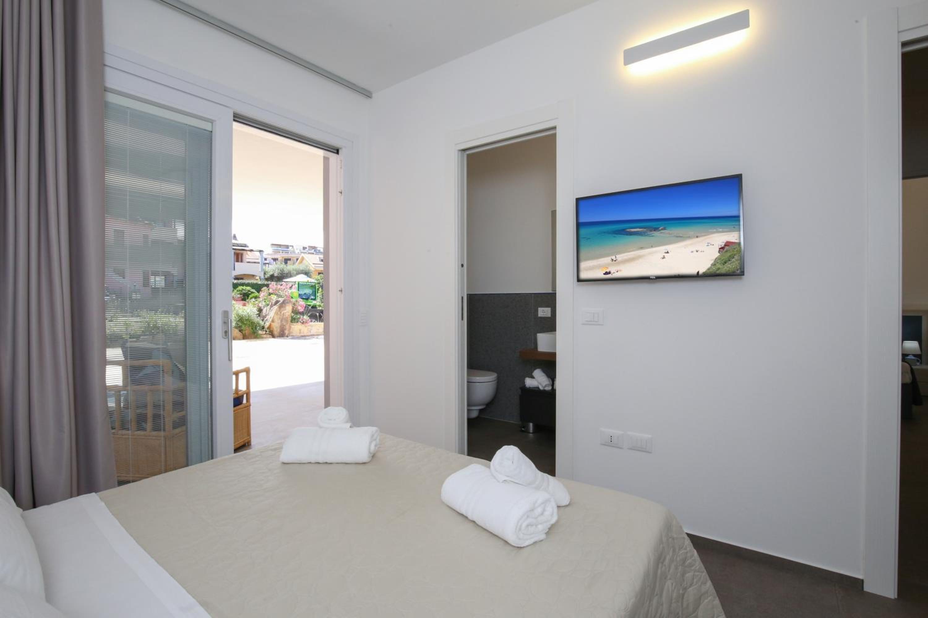 Apartment with Sea View photo 2