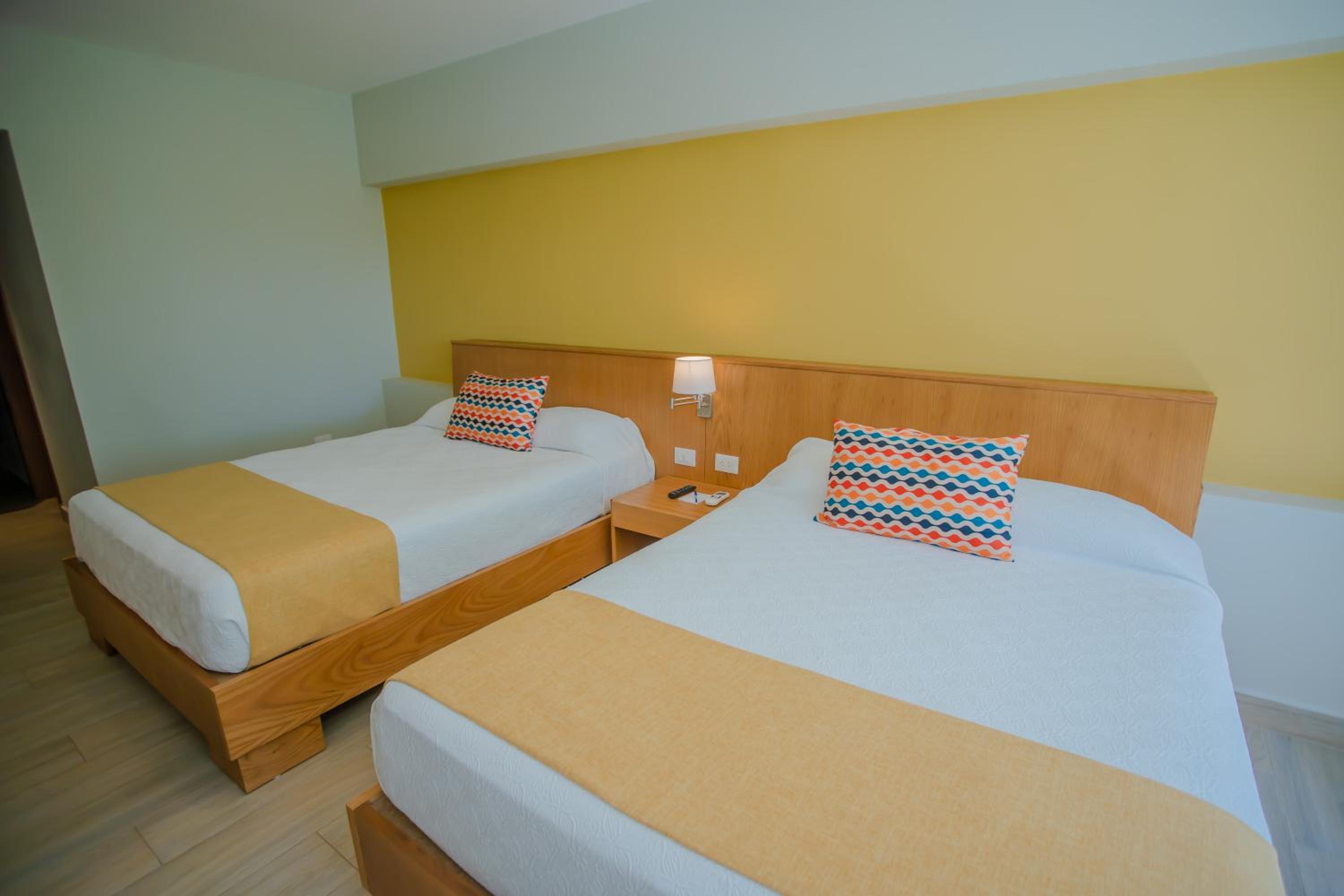 Standard Double Room - Photo 6