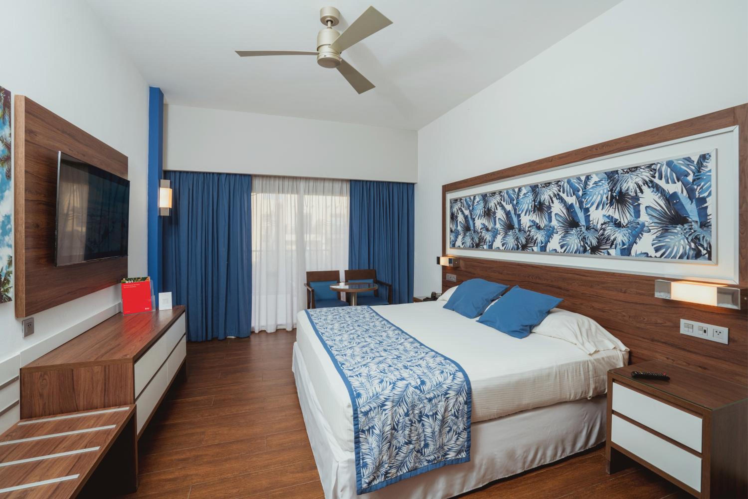 Double Room Riu Party Adults Only (+18) photo 3