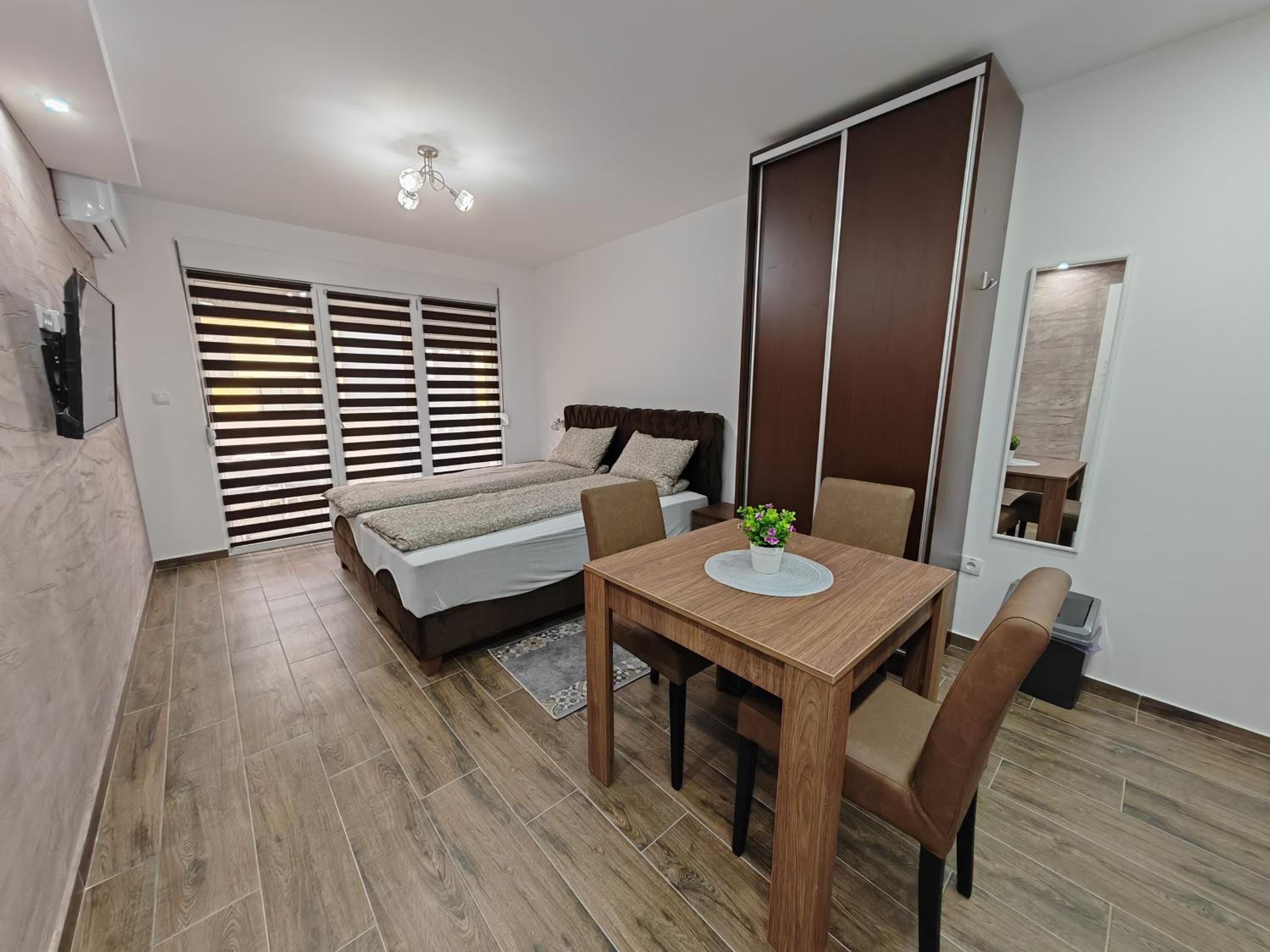 Twin Room with Lake View