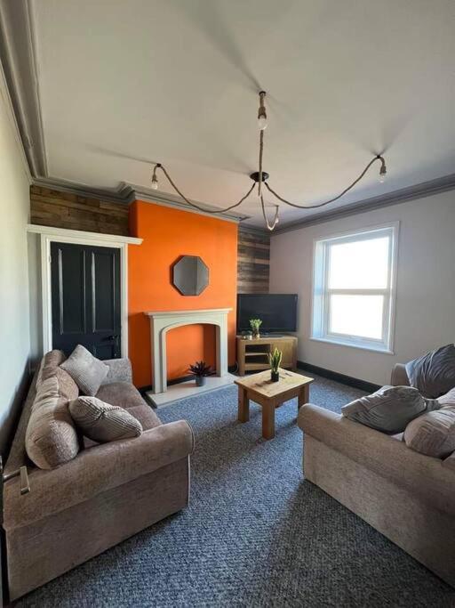 Apartment photo 1