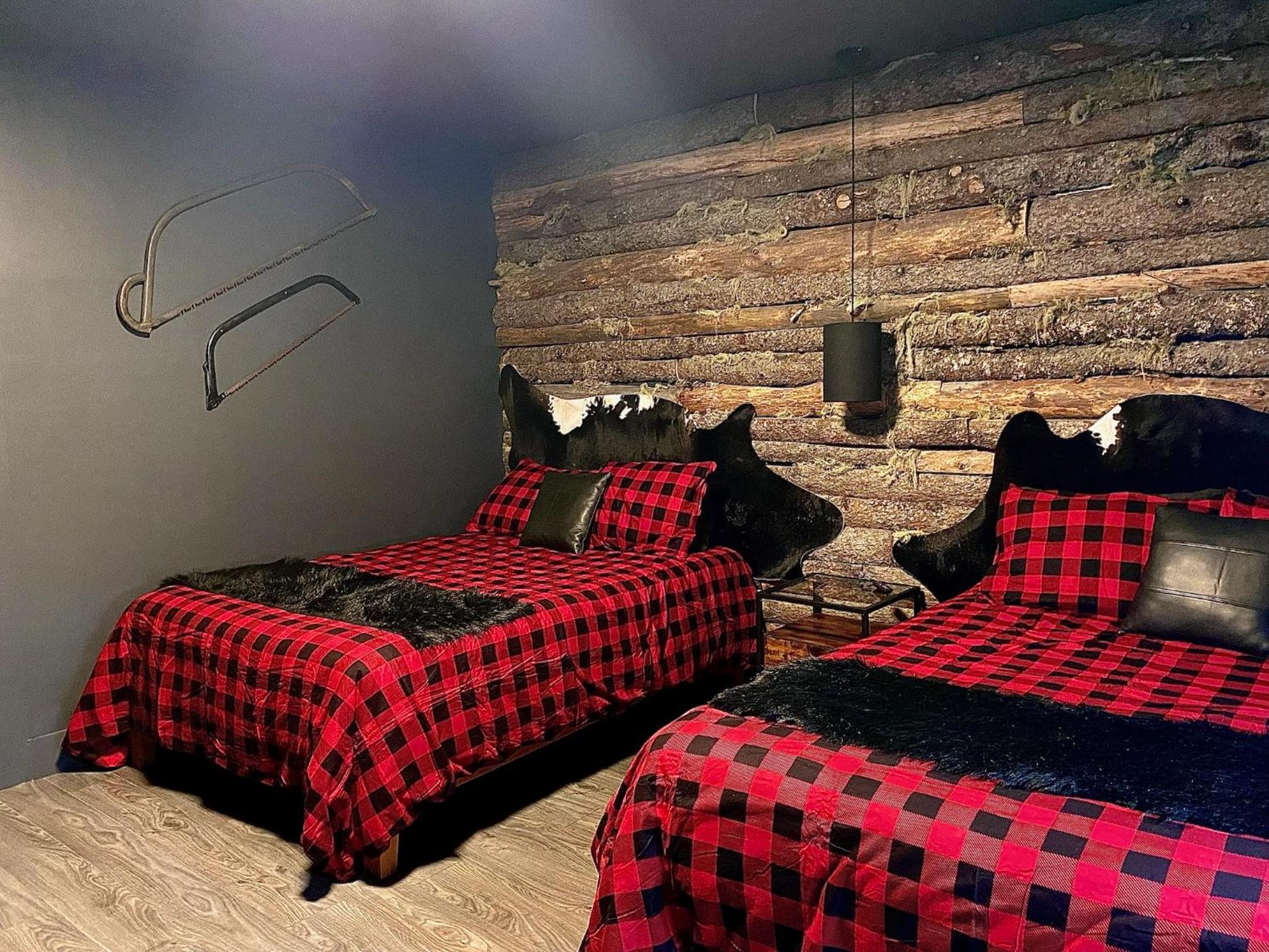 Double Room With Shared Bathroom photo 2