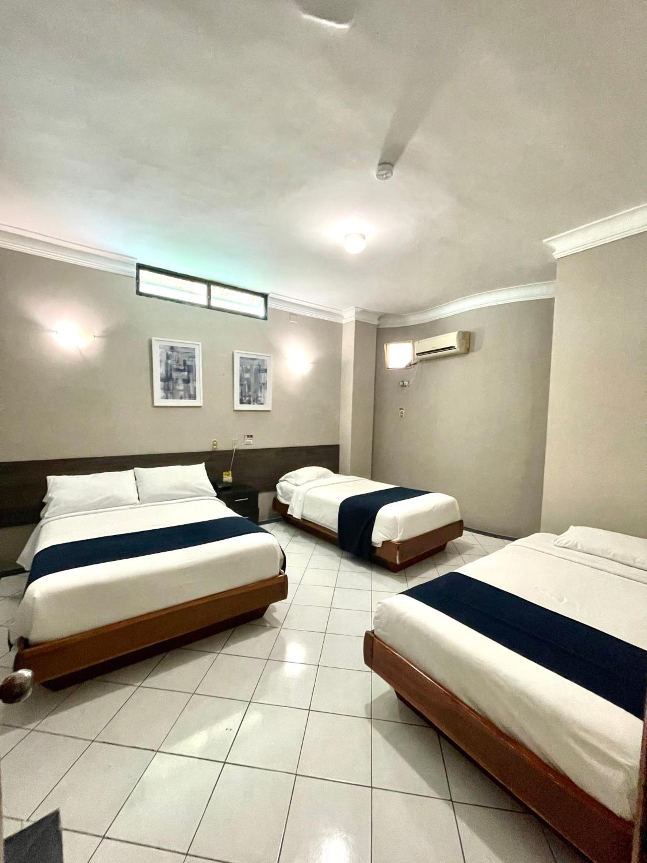 Superior Triple Room photo 1